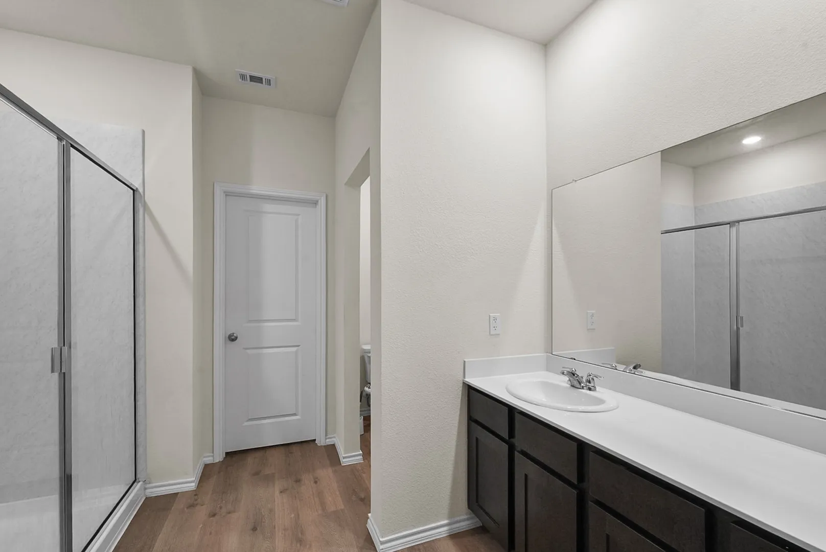 Single Family Residence For Rent in Hunt County , 205 Fieldtrail Lane, Caddo Mills, Texas 75135, 4 Bedroom, 3 Bathroom, 2 Garage spaces, 2,272 Sqft, built in 2023, Preowned, mls#21237317, Real Estate Agent in Caddo Mills, Homes For Rent in Hunt county, Homes For Rent in Caddo Mills, Realtor in Caddo Mills Texas, Real Estate Brokerage Independent Realty Texas, Luminita Cordes Realtor