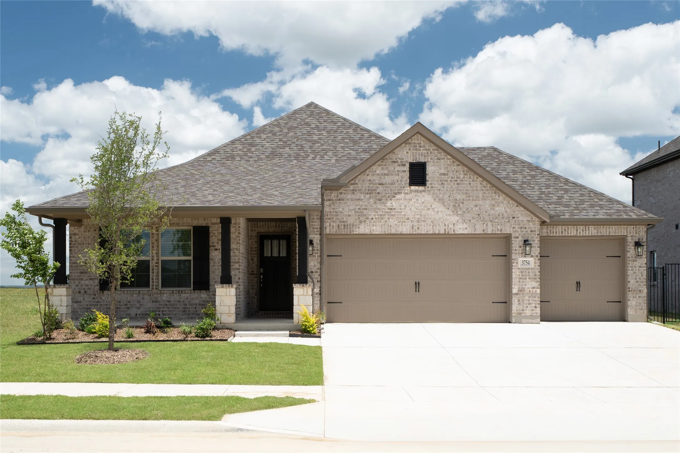 Single Family Residence For Sale in Ellis County , 3754 Lupine Trail, Venus, Texas 76084, 4 Bedroom, 2 Bathroom, 2 Garage spaces, 1,931 Sqft, built in 2026, New Construction - Incomplete, mls#21238696, Real Estate Agent in Venus, Homes For Sale in Ellis county, Homes For Sale in Venus, Realtor in Venus Texas, Real Estate Brokerage Independent Realty Texas, Luminita Cordes Realtor