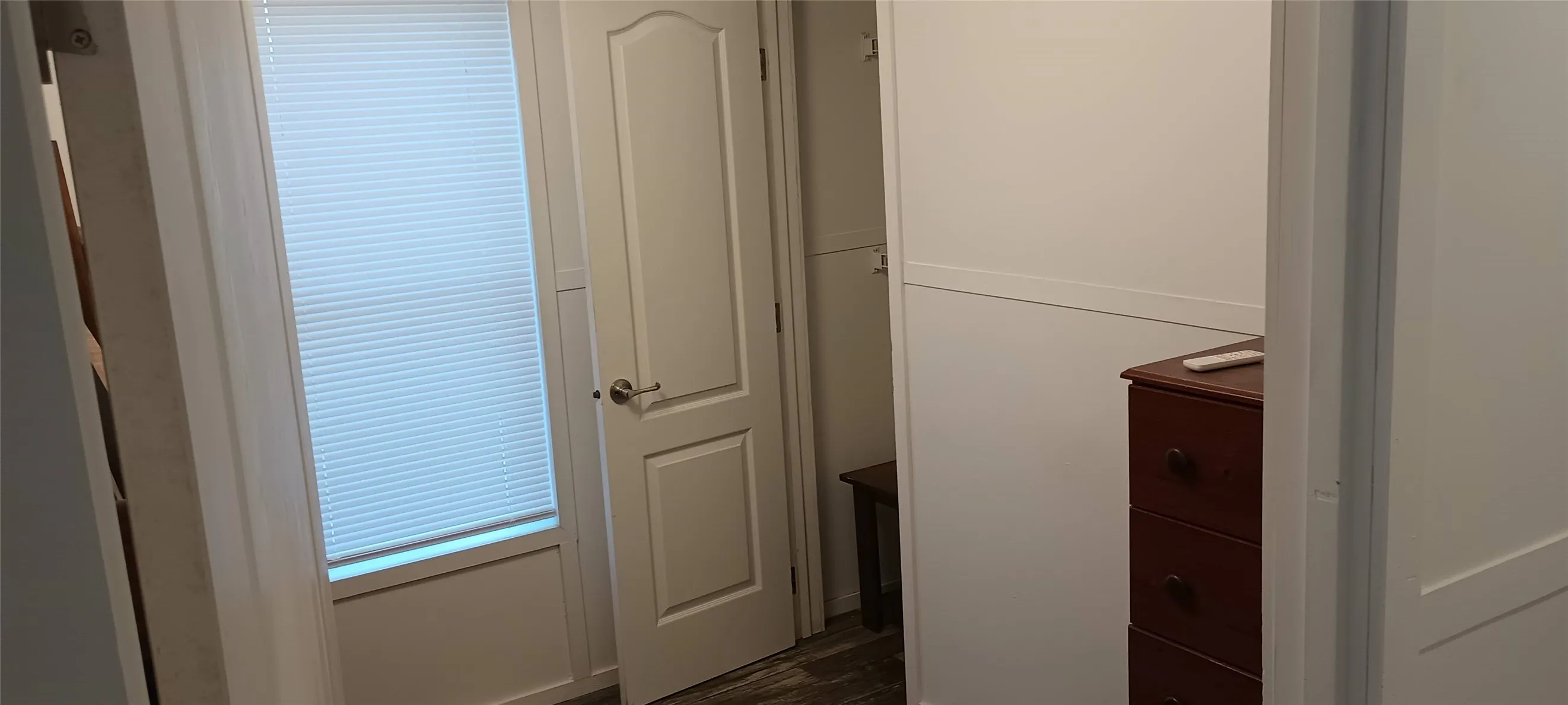 Mobile Home For Sale in Hood County , 6102 S Lakeside Hills Court, Granbury, Texas 76048, 3 Bedroom, 2 Bathroom, Garage spaces, 952 Sqft, built in 2022, mls#21238703, Real Estate Agent in Granbury, Homes For Sale in Hood county, Homes For Sale in Granbury, Realtor in Granbury Texas, Real Estate Brokerage Independent Realty Texas, Luminita Cordes Realtor