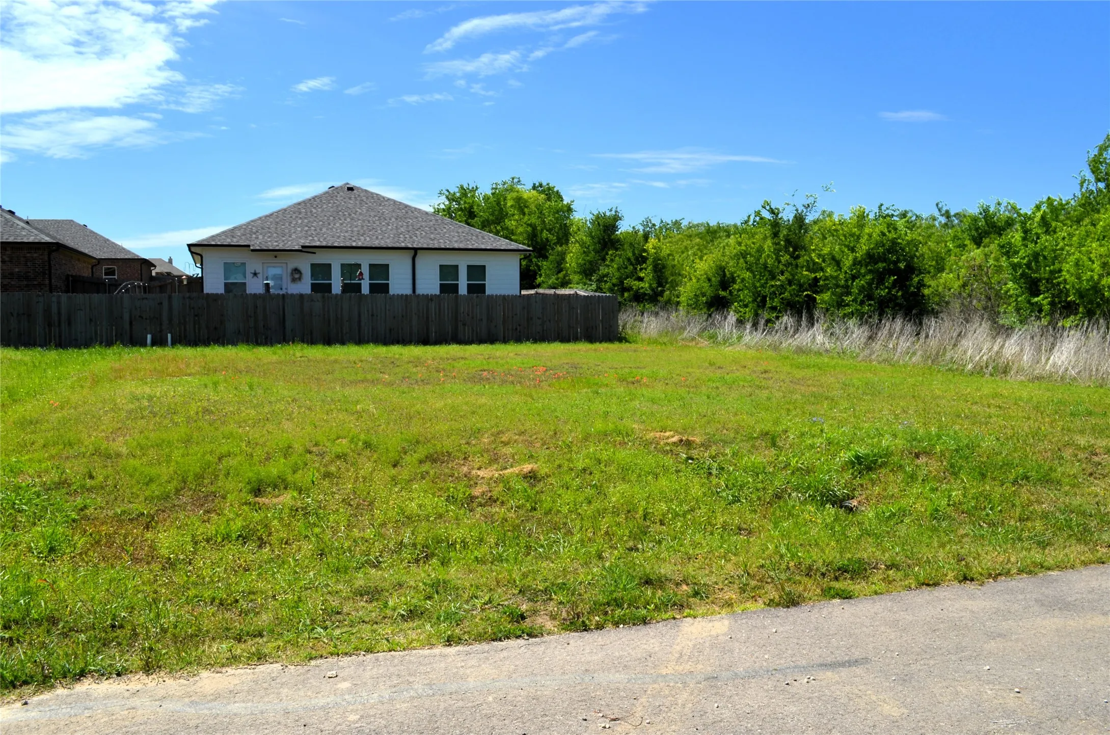 Unimproved Land For Sale in Henderson County , 311 Rike Road, Mabank, Texas 75147, 0, 0, Garage spaces, 0 Sqft, built in 0, mls#21238725, Real Estate Agent in Mabank, Homes For Sale in Henderson county, Homes For Sale in Mabank, Realtor in Mabank Texas, Real Estate Brokerage Independent Realty Texas, Luminita Cordes Realtor