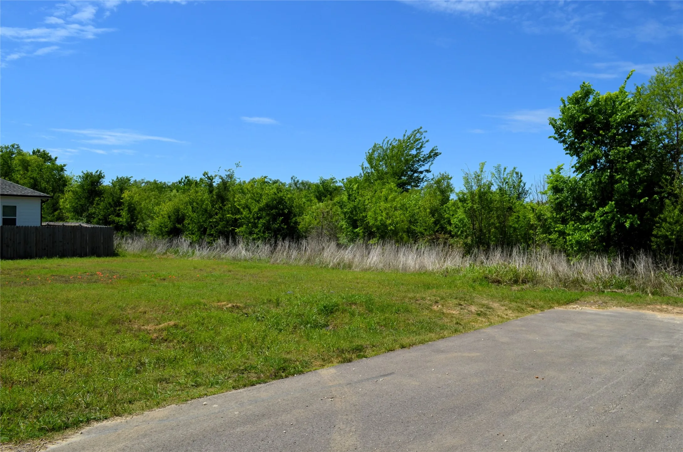 Unimproved Land For Sale in Henderson County , 311 Rike Road, Mabank, Texas 75147, 0, 0, Garage spaces, 0 Sqft, built in 0, mls#21238725, Real Estate Agent in Mabank, Homes For Sale in Henderson county, Homes For Sale in Mabank, Realtor in Mabank Texas, Real Estate Brokerage Independent Realty Texas, Luminita Cordes Realtor