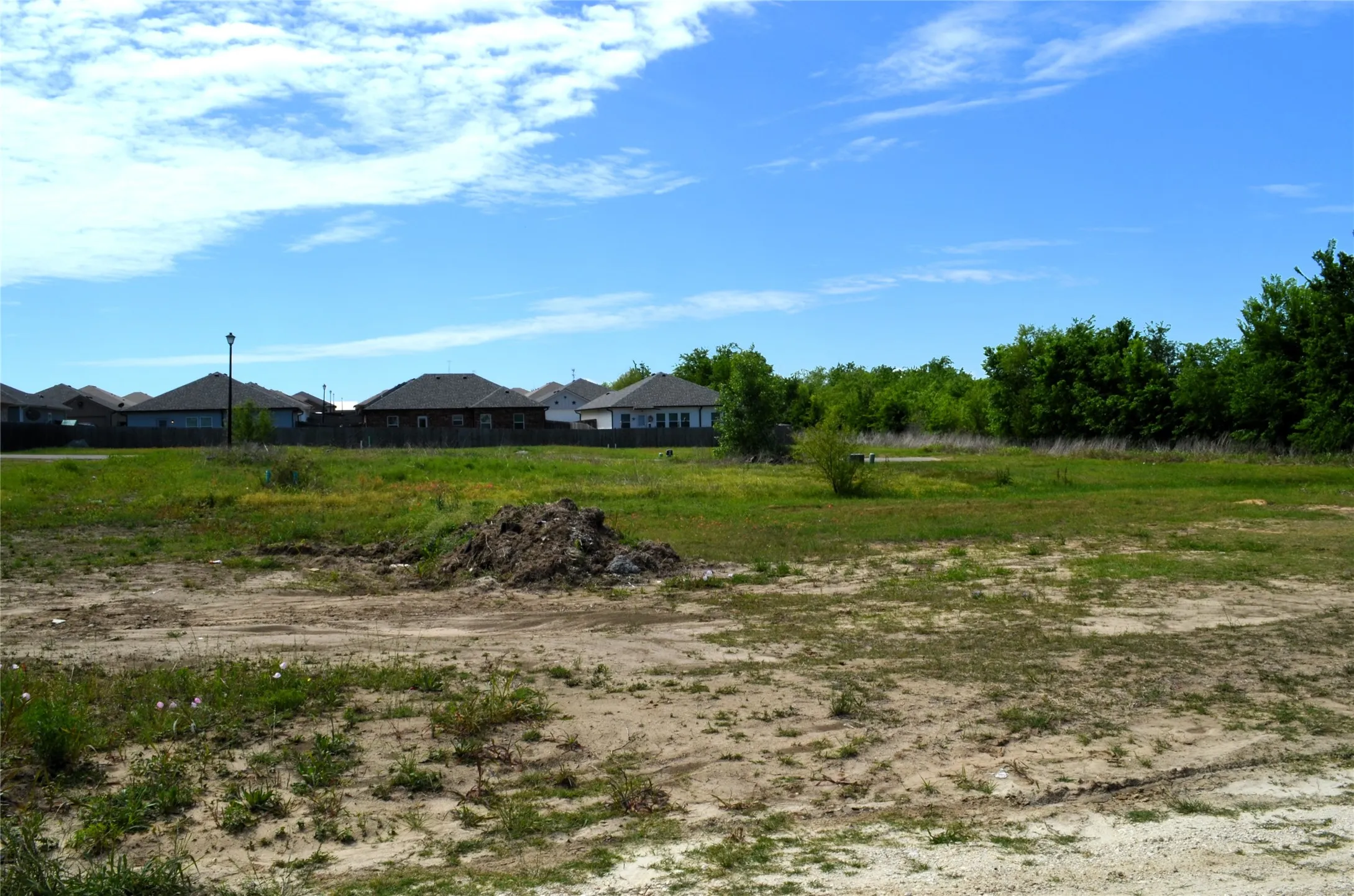 Unimproved Land For Sale in Henderson County , 313 Paschall Boulevard, Mabank, Texas 75147, 0, 0, Garage spaces, 0 Sqft, built in 0, mls#21238795, Real Estate Agent in Mabank, Homes For Sale in Henderson county, Homes For Sale in Mabank, Realtor in Mabank Texas, Real Estate Brokerage Independent Realty Texas, Luminita Cordes Realtor