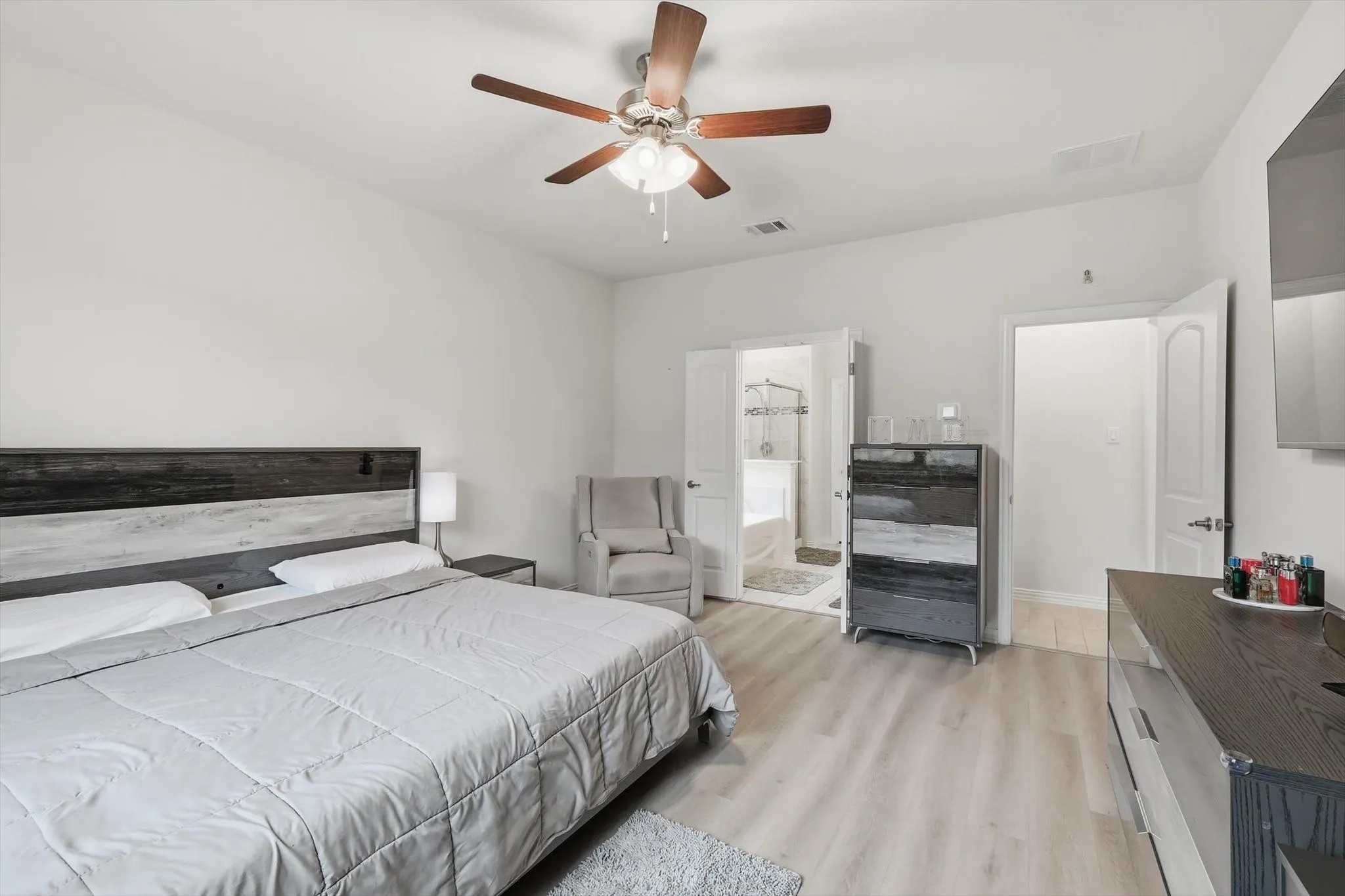 Master bedroom