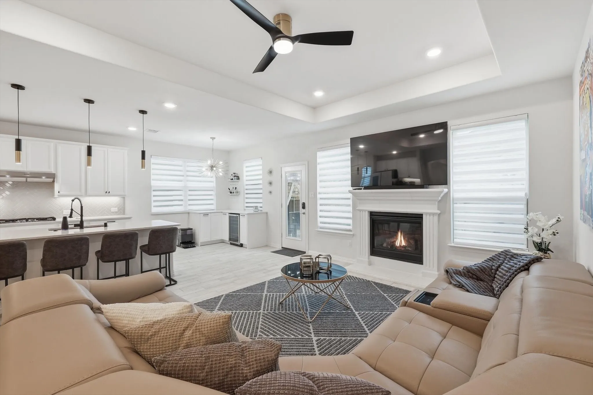 Single Family Residence For Sale in Denton County , 4126 Mountain Laurel Drive, Hickory Creek, Texas 75065, 5 Bedroom, 4 Bathroom, 2 Garage spaces, 3,052 Sqft, built in 2022, Preowned, mls#21237993, Real Estate Agent in Hickory Creek, Homes For Sale in Denton county, Homes For Sale in Hickory Creek, Realtor in Hickory Creek Texas, Real Estate Brokerage Independent Realty Texas, Luminita Cordes Realtor