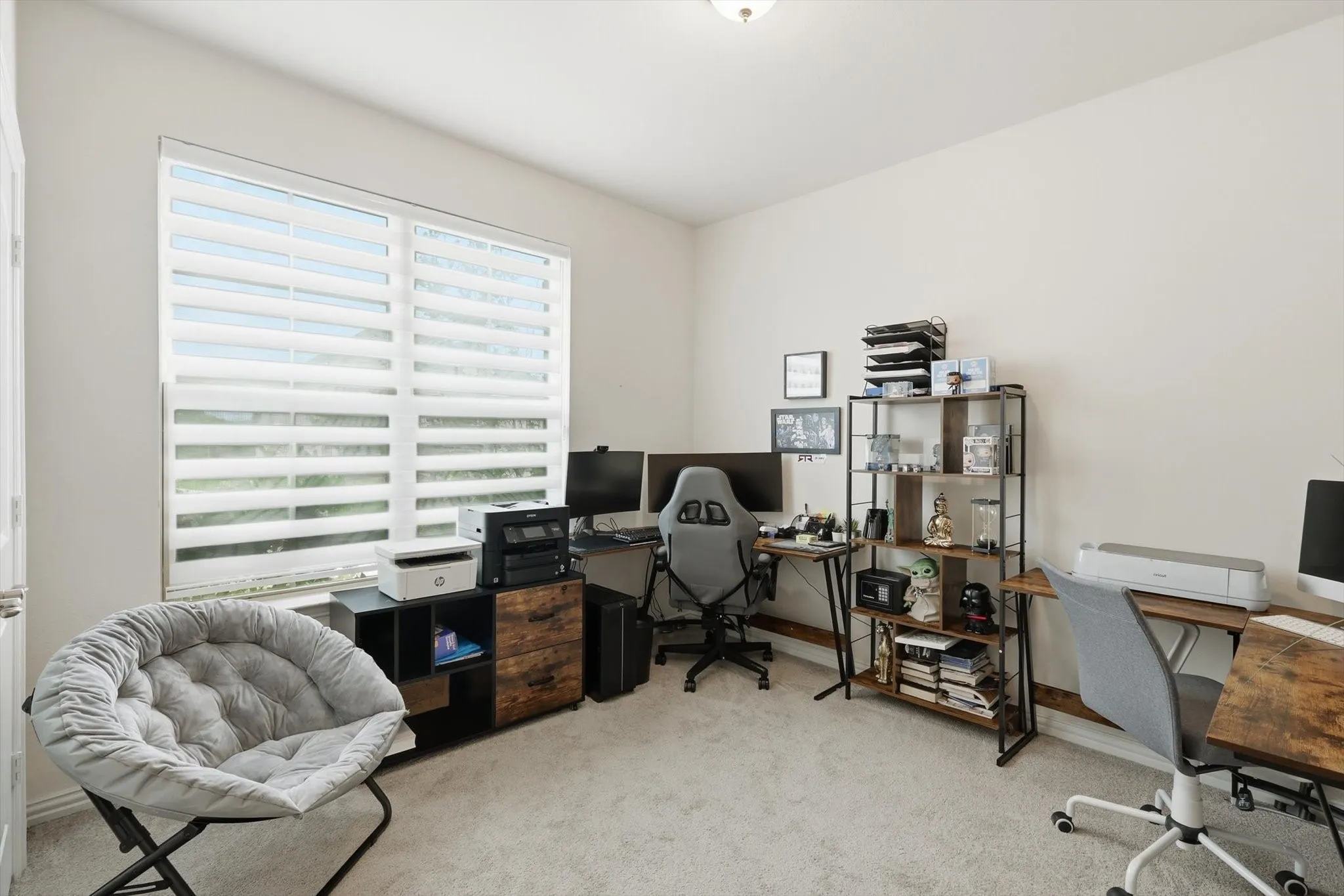 Single Family Residence For Sale in Denton County , 4126 Mountain Laurel Drive, Hickory Creek, Texas 75065, 5 Bedroom, 4 Bathroom, 2 Garage spaces, 3,052 Sqft, built in 2022, Preowned, mls#21237993, Real Estate Agent in Hickory Creek, Homes For Sale in Denton county, Homes For Sale in Hickory Creek, Realtor in Hickory Creek Texas, Real Estate Brokerage Independent Realty Texas, Luminita Cordes Realtor