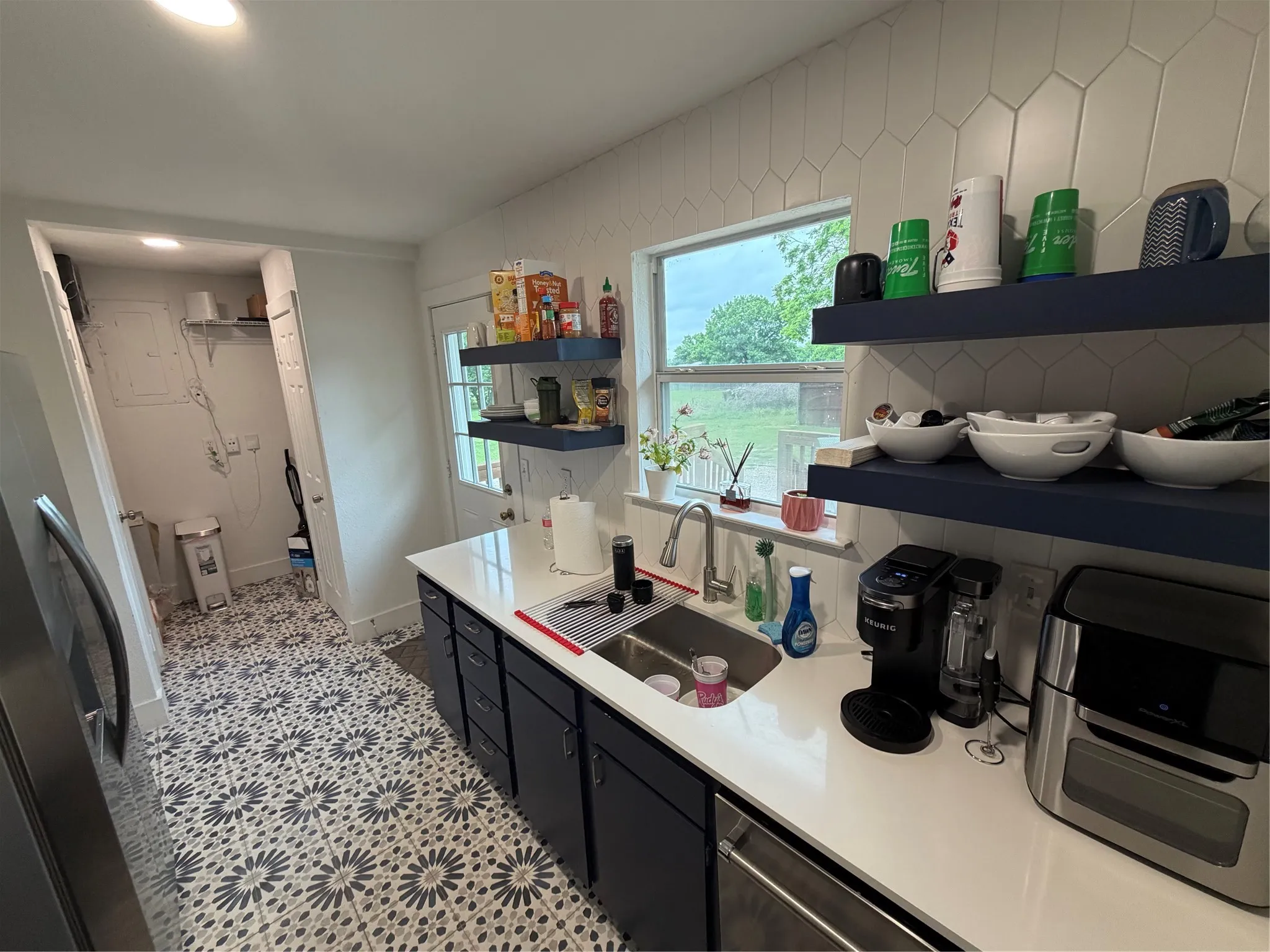 Single Family Residence For Sale in Collin County , 509 E 1st Street, Prosper, Texas 75078, 3 Bedroom, 2 Bathroom, Garage spaces, 1,336 Sqft, built in 1982, mls#21238326, Real Estate Agent in Prosper, Homes For Sale in Collin county, Homes For Sale in Prosper, Realtor in Prosper Texas, Real Estate Brokerage Independent Realty Texas, Luminita Cordes Realtor