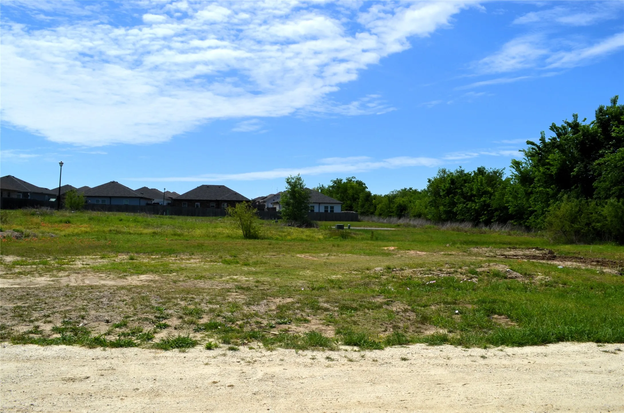 Unimproved Land For Sale in Henderson County , 315 Paschall Boulevard, Mabank, Texas 75147, 0, 0, Garage spaces, 0 Sqft, built in 0, mls#21238827, Real Estate Agent in Mabank, Homes For Sale in Henderson county, Homes For Sale in Mabank, Realtor in Mabank Texas, Real Estate Brokerage Independent Realty Texas, Luminita Cordes Realtor