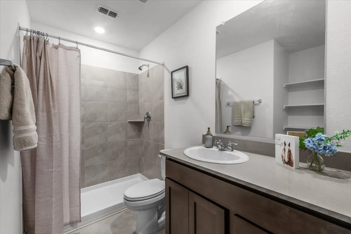 Townhouse For Sale in Tarrant County , 8631 Cottage Creek Drive 21, Fort Worth, Texas 76123, 3 Bedroom, 2 Bathroom, Garage spaces, 1,028 Sqft, built in 2023, Preowned, mls#21238239, Real Estate Agent in Fort Worth, Homes For Sale in Tarrant county, Homes For Sale in Fort Worth, Realtor in Fort Worth Texas, Real Estate Brokerage Independent Realty Texas, Luminita Cordes Realtor