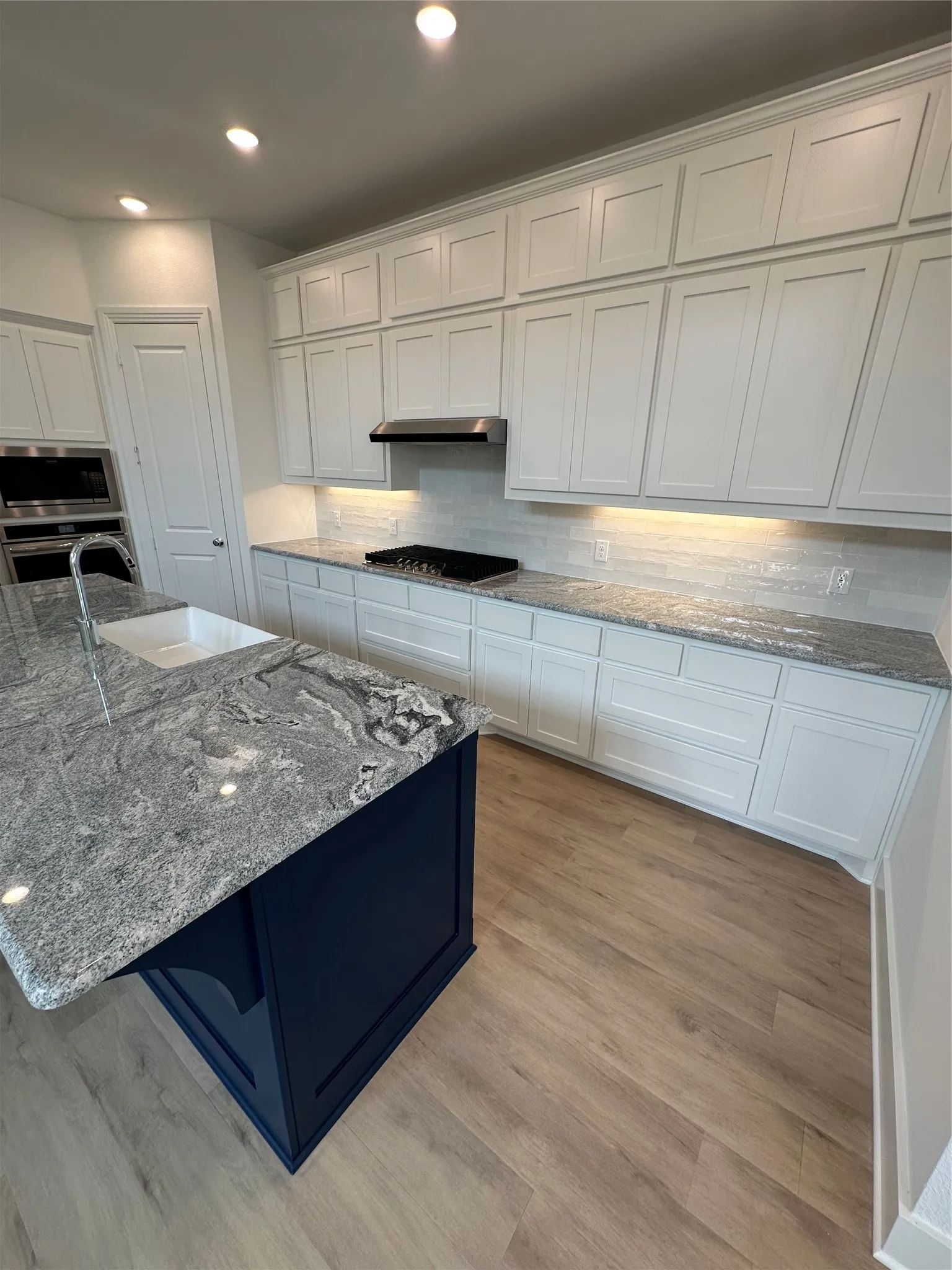 Single Family Residence For Sale in Collin County , 2640 Buckingham Lane, Celina, Texas 75009, 4 Bedroom, 4 Bathroom, 2 Garage spaces, 3,231 Sqft, built in 2026, mls#21237713, Real Estate Agent in Celina, Homes For Sale in Collin county, Homes For Sale in Celina, Realtor in Celina Texas, Real Estate Brokerage Independent Realty Texas, Luminita Cordes Realtor