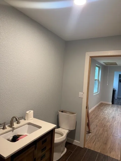 Single Family Residence For Sale in Henderson County , 104 N Oak Tree Road, Kemp, Texas 75143, 2 Bedrooms, 2 Bathrooms, Garage spaces, 540 Sqft, built in 2024, New Construction - Incomplete, Price $87,000, mls#21236295, Real Estate Agent in Kemp, Homes For Sale in Henderson county, Homes For Sale in Kemp, Realtor in Kemp Texas, Real Estate Brokerage Independent Realty Texas, Luminita Cordes Realtor