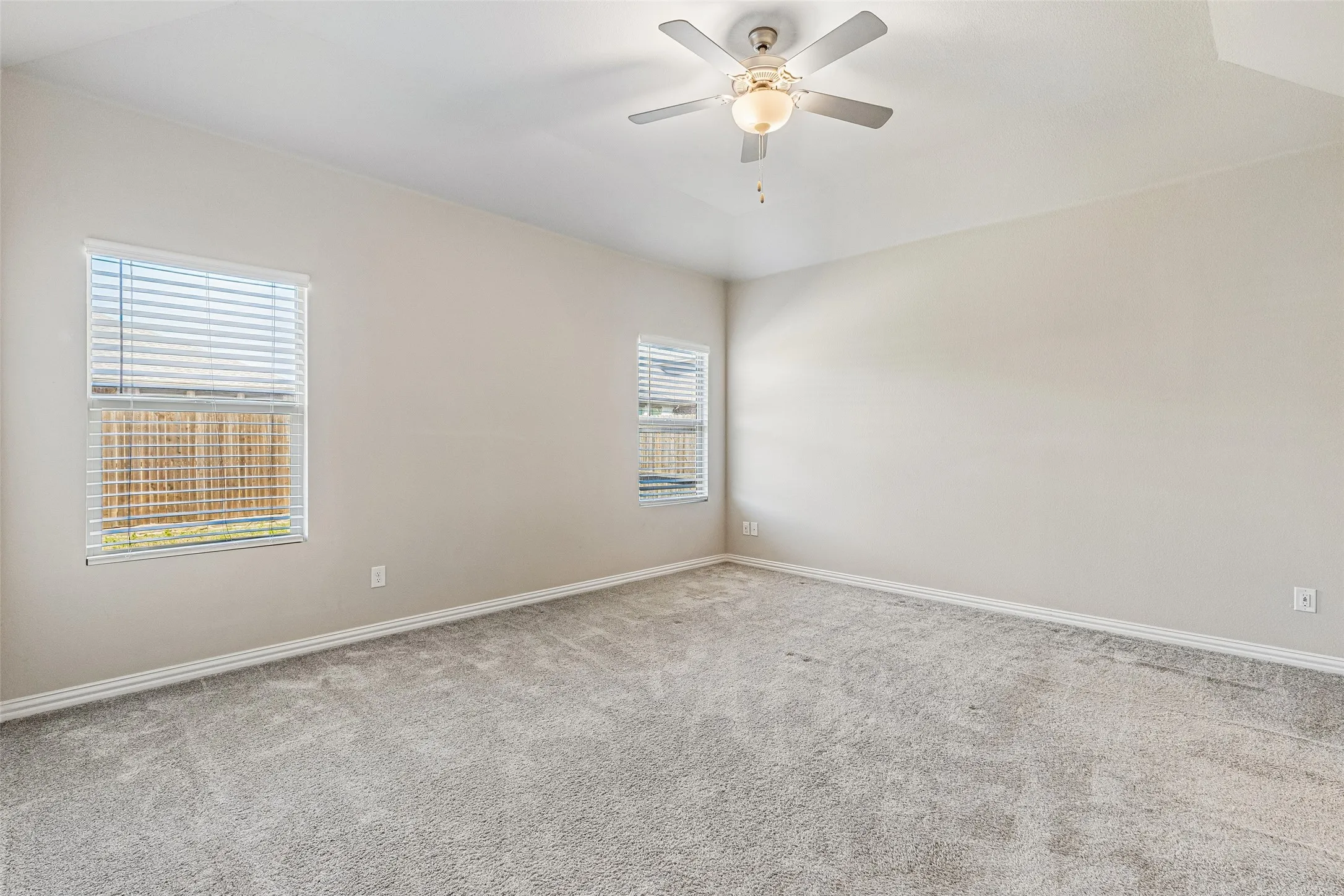Single Family Residence For Sale in Rockwall County , 436 Ella Lane, Fate, Texas 75087, 4 Bedroom, 4 Bathroom, 2 Garage spaces, 3,077 Sqft, built in 2020, Preowned, Price $399,000, mls#21227492, Real Estate Agent in Fate, Homes For Sale in Rockwall county, Homes For Sale in Fate, Realtor in Fate Texas, Real Estate Brokerage Independent Realty Texas, Luminita Cordes Realtor
