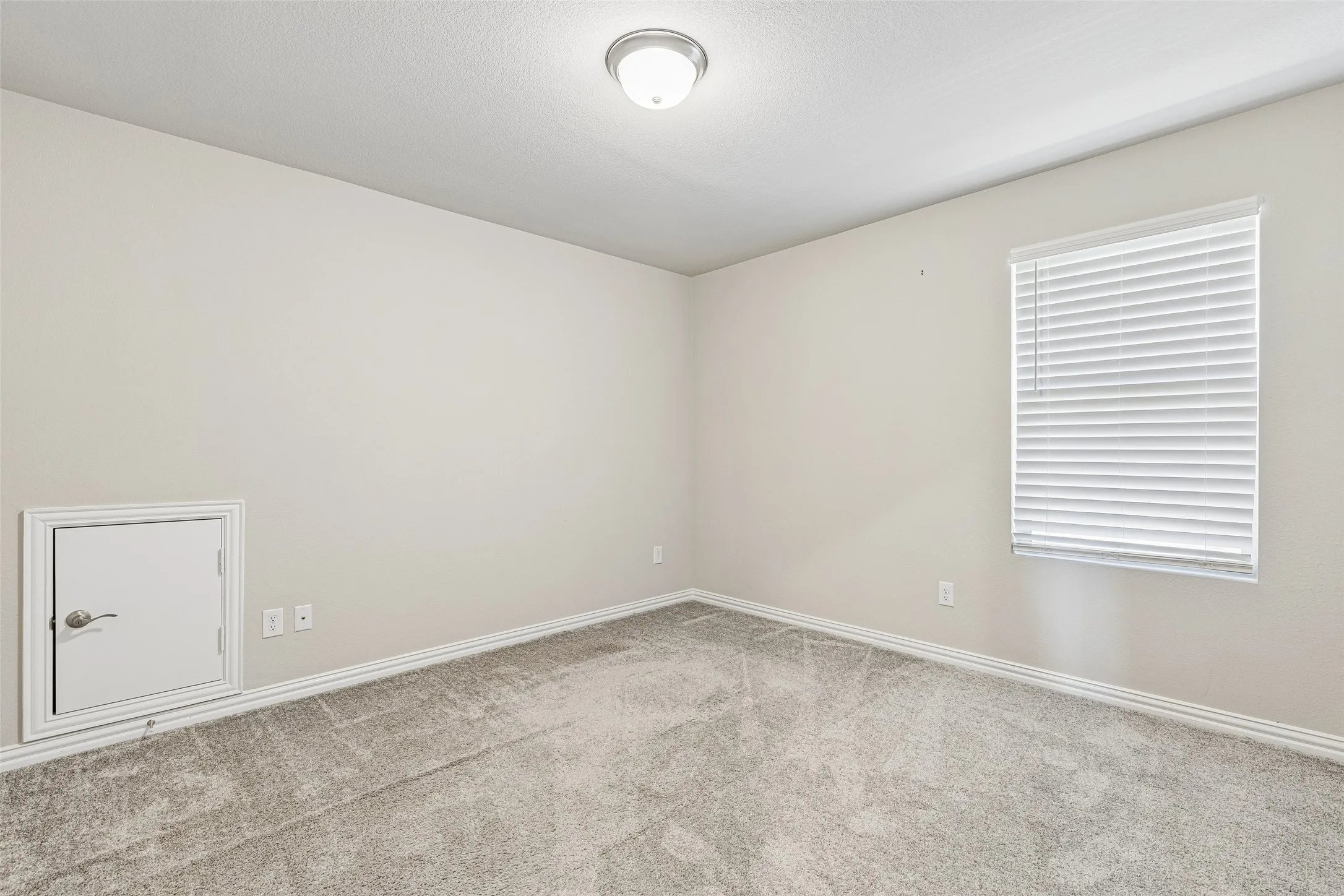Single Family Residence For Sale in Rockwall County , 436 Ella Lane, Fate, Texas 75087, 4 Bedroom, 4 Bathroom, 2 Garage spaces, 3,077 Sqft, built in 2020, Preowned, Price $399,000, mls#21227492, Real Estate Agent in Fate, Homes For Sale in Rockwall county, Homes For Sale in Fate, Realtor in Fate Texas, Real Estate Brokerage Independent Realty Texas, Luminita Cordes Realtor