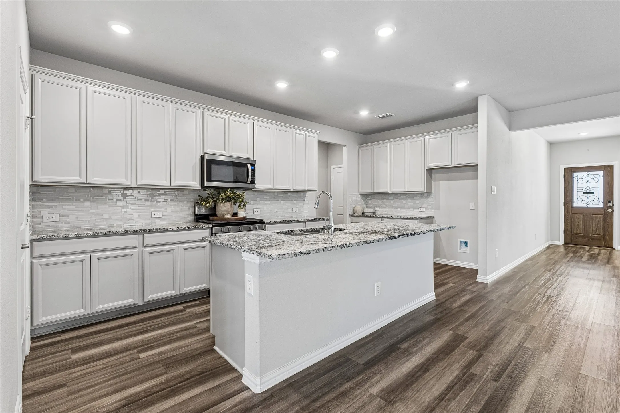Single Family Residence For Sale in Rockwall County , 436 Ella Lane, Fate, Texas 75087, 4 Bedroom, 4 Bathroom, 2 Garage spaces, 3,077 Sqft, built in 2020, Preowned, Price $399,000, mls#21227492, Real Estate Agent in Fate, Homes For Sale in Rockwall county, Homes For Sale in Fate, Realtor in Fate Texas, Real Estate Brokerage Independent Realty Texas, Luminita Cordes Realtor