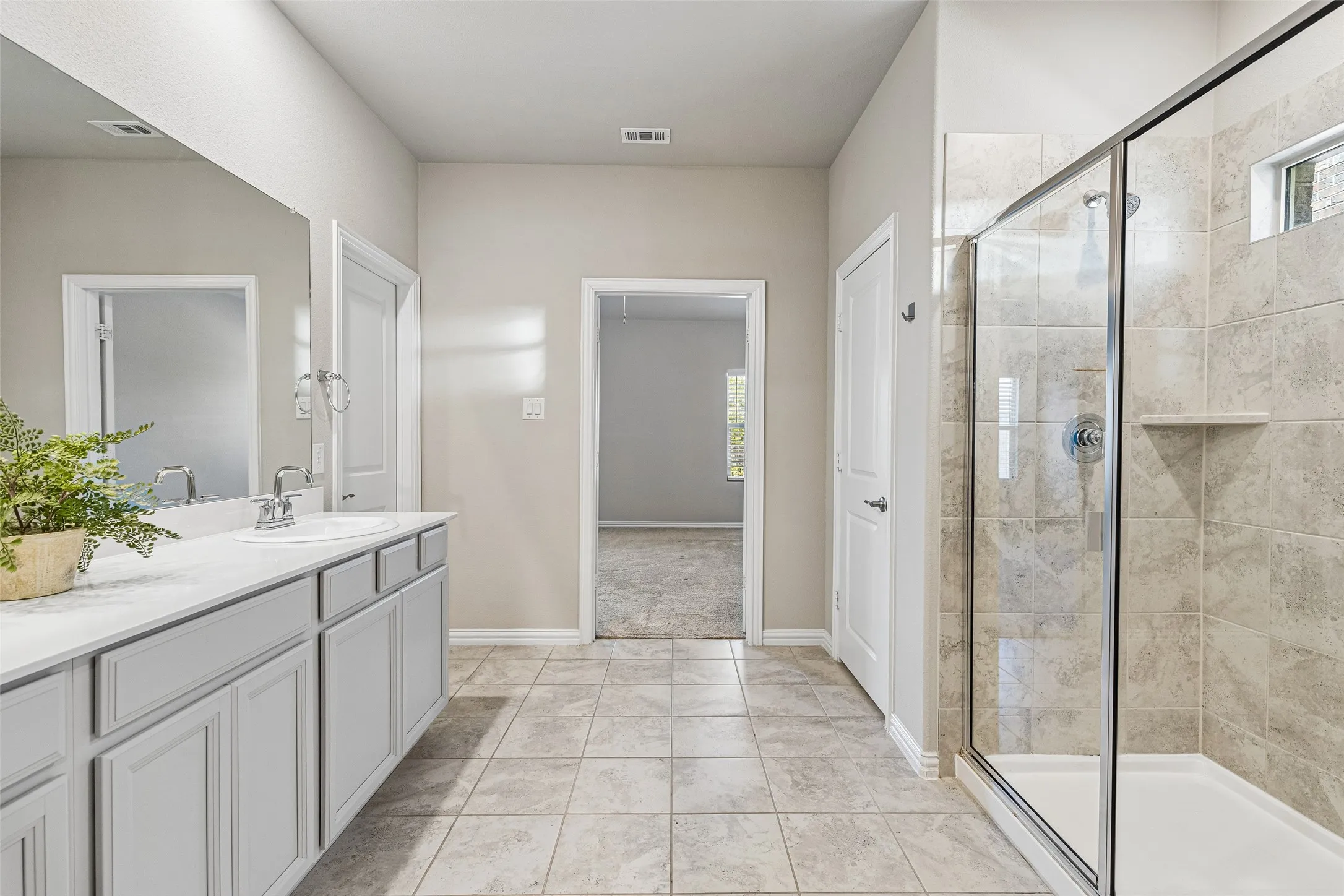 Single Family Residence For Sale in Rockwall County , 436 Ella Lane, Fate, Texas 75087, 4 Bedroom, 4 Bathroom, 2 Garage spaces, 3,077 Sqft, built in 2020, Preowned, Price $399,000, mls#21227492, Real Estate Agent in Fate, Homes For Sale in Rockwall county, Homes For Sale in Fate, Realtor in Fate Texas, Real Estate Brokerage Independent Realty Texas, Luminita Cordes Realtor