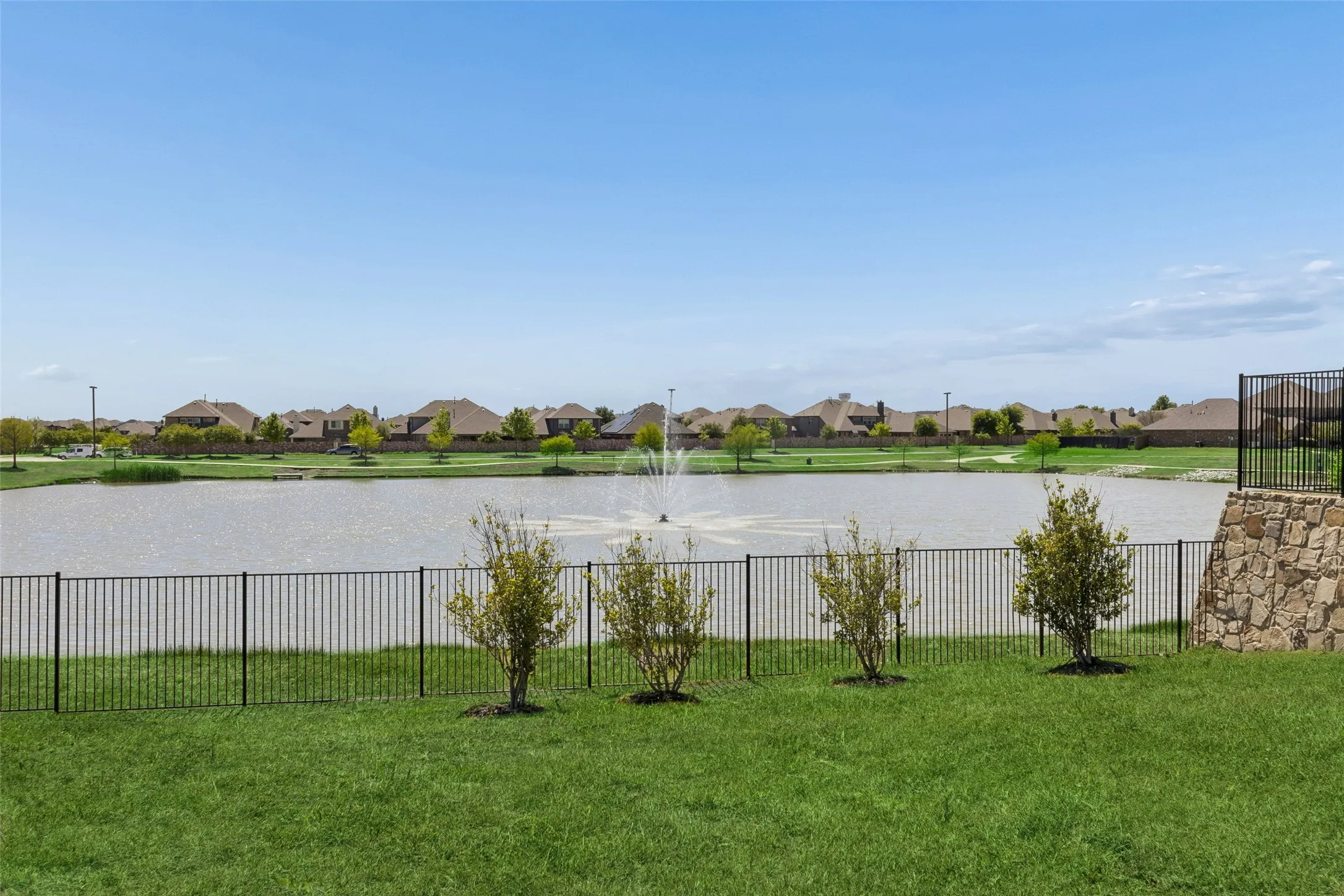 Single Family Residence For Sale in Rockwall County , 436 Ella Lane, Fate, Texas 75087, 4 Bedroom, 4 Bathroom, 2 Garage spaces, 3,077 Sqft, built in 2020, Preowned, Price $399,000, mls#21227492, Real Estate Agent in Fate, Homes For Sale in Rockwall county, Homes For Sale in Fate, Realtor in Fate Texas, Real Estate Brokerage Independent Realty Texas, Luminita Cordes Realtor