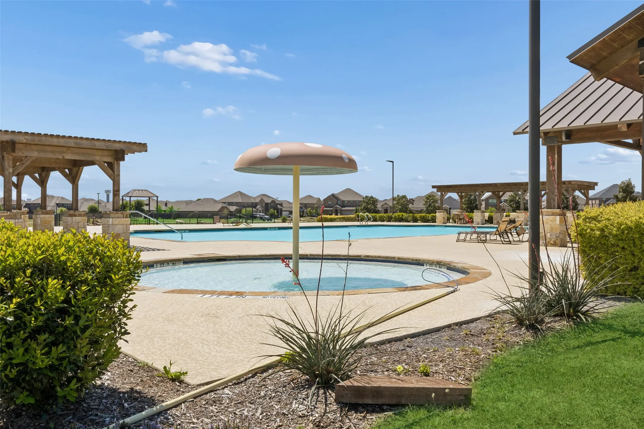 Single Family Residence For Sale in Rockwall County , 436 Ella Lane, Fate, Texas 75087, 4 Bedroom, 4 Bathroom, 2 Garage spaces, 3,077 Sqft, built in 2020, Preowned, Price $399,000, mls#21227492, Real Estate Agent in Fate, Homes For Sale in Rockwall county, Homes For Sale in Fate, Realtor in Fate Texas, Real Estate Brokerage Independent Realty Texas, Luminita Cordes Realtor