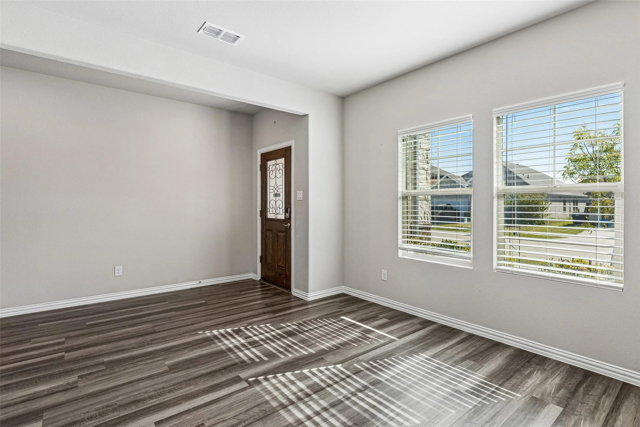 Single Family Residence For Sale in Rockwall County , 436 Ella Lane, Fate, Texas 75087, 4 Bedroom, 4 Bathroom, 2 Garage spaces, 3,077 Sqft, built in 2020, Preowned, Price $399,000, mls#21227492, Real Estate Agent in Fate, Homes For Sale in Rockwall county, Homes For Sale in Fate, Realtor in Fate Texas, Real Estate Brokerage Independent Realty Texas, Luminita Cordes Realtor
