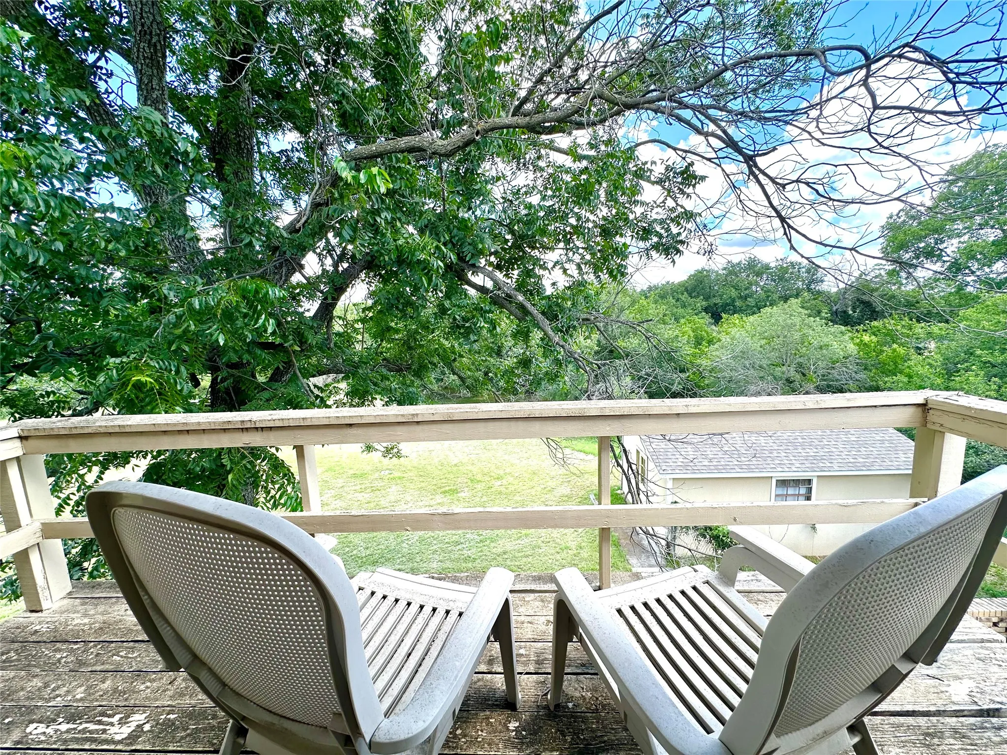 Single Family Residence For Sale in Comanche County , 500 Apache Trail, Comanche, Texas 76442, 3 Bedroom, 3 Bathroom, 2 Garage spaces, 1,896 Sqft, built in 1972, Price $334,900, mls#21239031, Real Estate Agent in Comanche, Homes For Sale in Comanche county, Homes For Sale in Comanche, Realtor in Comanche Texas, Real Estate Brokerage Independent Realty Texas, Luminita Cordes Realtor