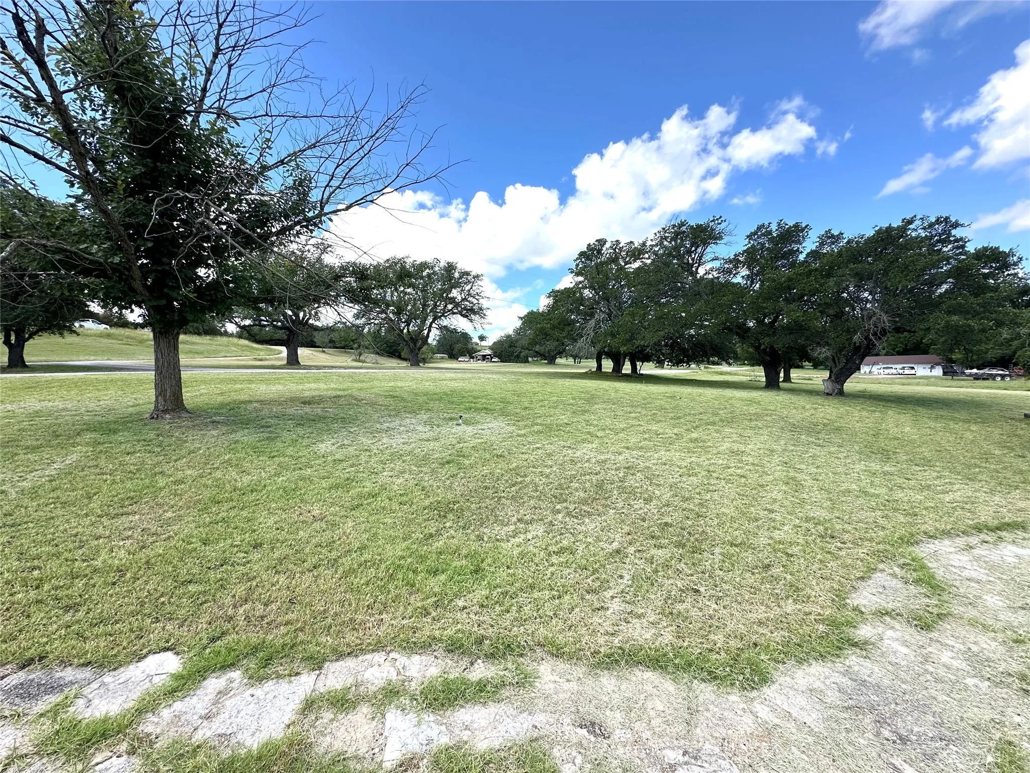 Single Family Residence For Sale in Comanche County , 500 Apache Trail, Comanche, Texas 76442, 3 Bedroom, 3 Bathroom, 2 Garage spaces, 1,896 Sqft, built in 1972, Price $334,900, mls#21239031, Real Estate Agent in Comanche, Homes For Sale in Comanche county, Homes For Sale in Comanche, Realtor in Comanche Texas, Real Estate Brokerage Independent Realty Texas, Luminita Cordes Realtor