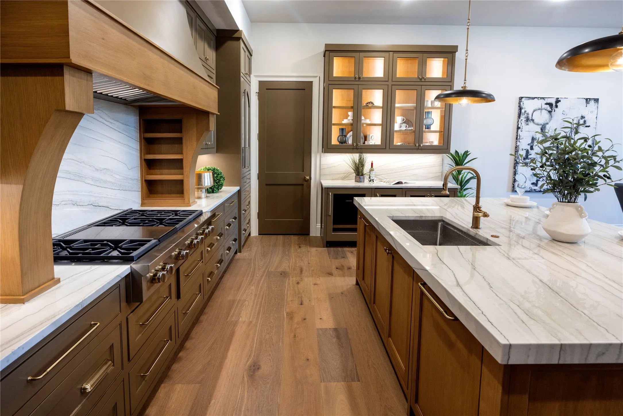 Single Family Residence For Sale in Tarrant County , 225 Murano Place, Southlake, Texas 76092, 5 Bedroom, 5 Bathroom, 2 Garage spaces, 4,816 Sqft, built in 2025, New Construction - Incomplete, mls#21236902, Real Estate Agent in Southlake, Homes For Sale in Tarrant county, Homes For Sale in Southlake, Realtor in Southlake Texas, Real Estate Brokerage Independent Realty Texas, Luminita Cordes Realtor