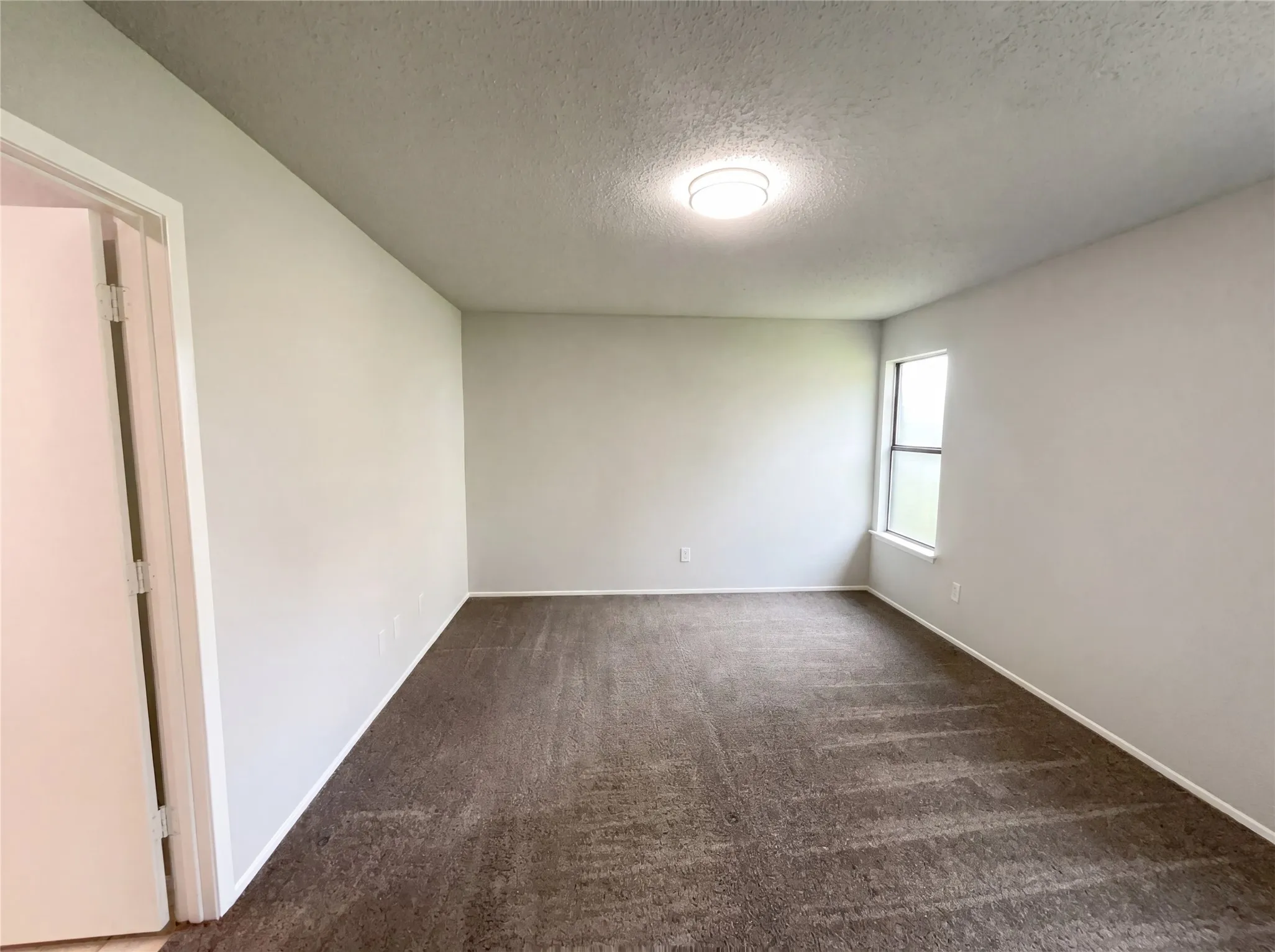Single Family Residence For Sale in Collin County , 3801 Grecian Court, Plano, Texas 75074, 3 Bedroom, 2 Bathroom, 2 Garage spaces, 1,426 Sqft, built in 1982, Preowned, mls#21239076, Real Estate Agent in Plano, Homes For Sale in Collin county, Homes For Sale in Plano, Realtor in Plano Texas, Real Estate Brokerage Independent Realty Texas, Luminita Cordes Realtor