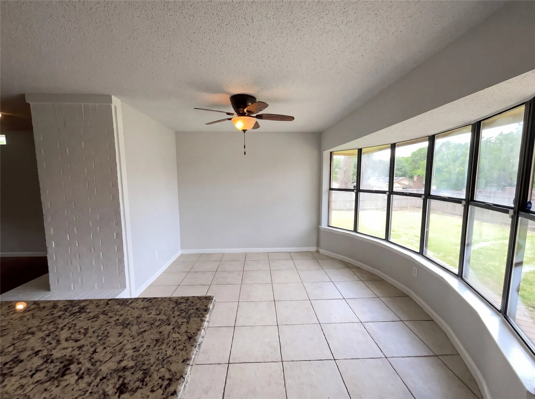 Single Family Residence For Sale in Collin County , 3801 Grecian Court, Plano, Texas 75074, 3 Bedroom, 2 Bathroom, 2 Garage spaces, 1,426 Sqft, built in 1982, Preowned, mls#21239076, Real Estate Agent in Plano, Homes For Sale in Collin county, Homes For Sale in Plano, Realtor in Plano Texas, Real Estate Brokerage Independent Realty Texas, Luminita Cordes Realtor