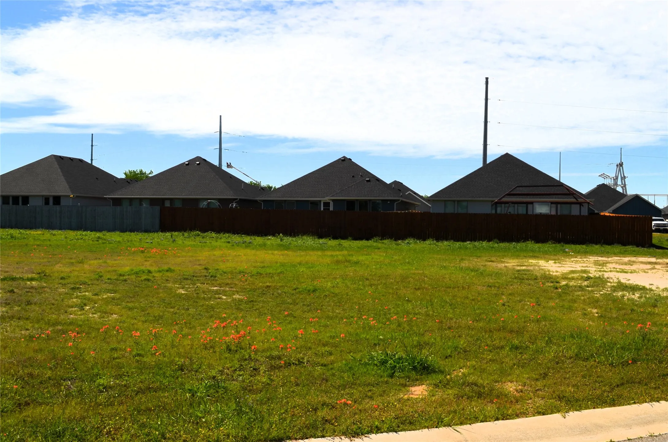 Unimproved Land For Sale in Kaufman County , 317 Preston Road, Mabank, Texas 75147, 0, 0, Garage spaces, 0 Sqft, built in 0, mls#21239225, Real Estate Agent in Mabank, Homes For Sale in Kaufman county, Homes For Sale in Mabank, Realtor in Mabank Texas, Real Estate Brokerage Independent Realty Texas, Luminita Cordes Realtor