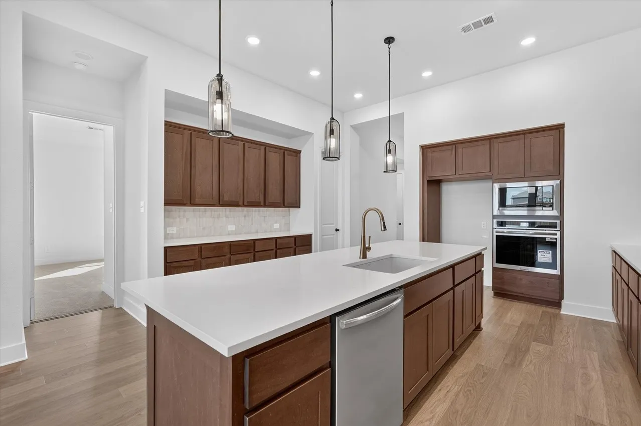 Single Family Residence For Sale in Kaufman County , 2907 Messenger Street, Forney, Texas 75126, 4 Bedroom, 4 Bathroom, 3 Garage spaces, 2,887 Sqft, built in 2026, New Construction - Incomplete, mls#21238067, Real Estate Agent in Forney, Homes For Sale in Kaufman county, Homes For Sale in Forney, Realtor in Forney Texas, Real Estate Brokerage Independent Realty Texas, Luminita Cordes Realtor
