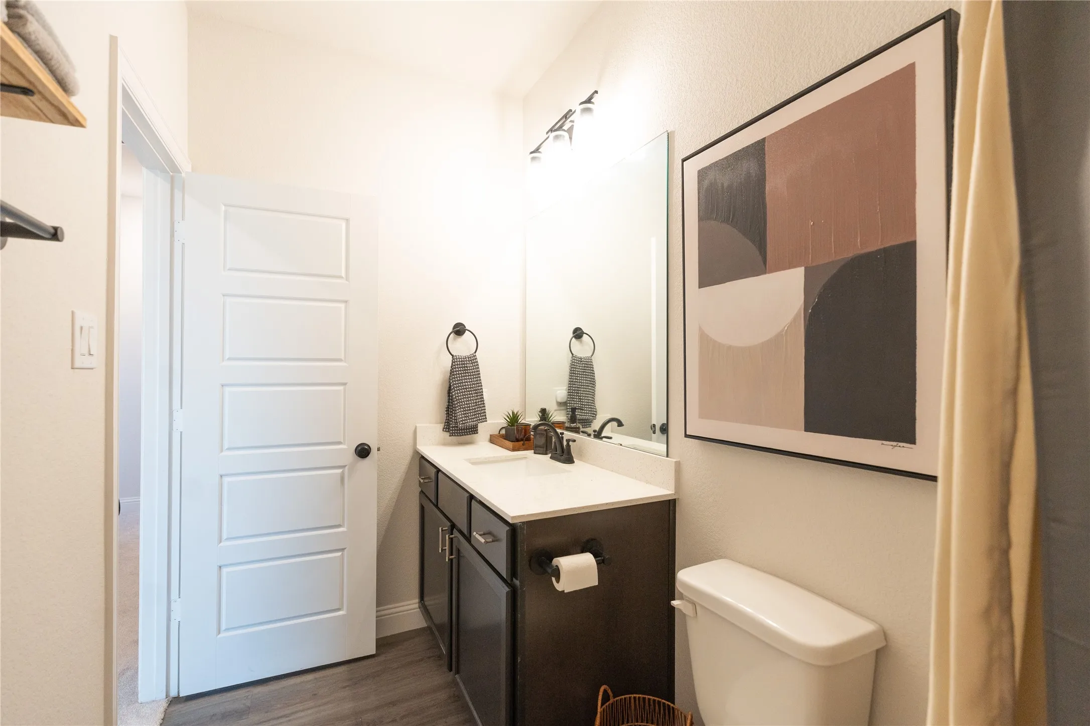 Townhouse For Sale in Dallas County , 532 E 2nd Street, Irving, Texas 75060, 3 Bedroom, 3 Bathroom, 2 Garage spaces, 1,957 Sqft, built in 2024, mls#21239233, Real Estate Agent in Irving, Homes For Sale in Dallas county, Homes For Sale in Irving, Realtor in Irving Texas, Real Estate Brokerage Independent Realty Texas, Luminita Cordes Realtor