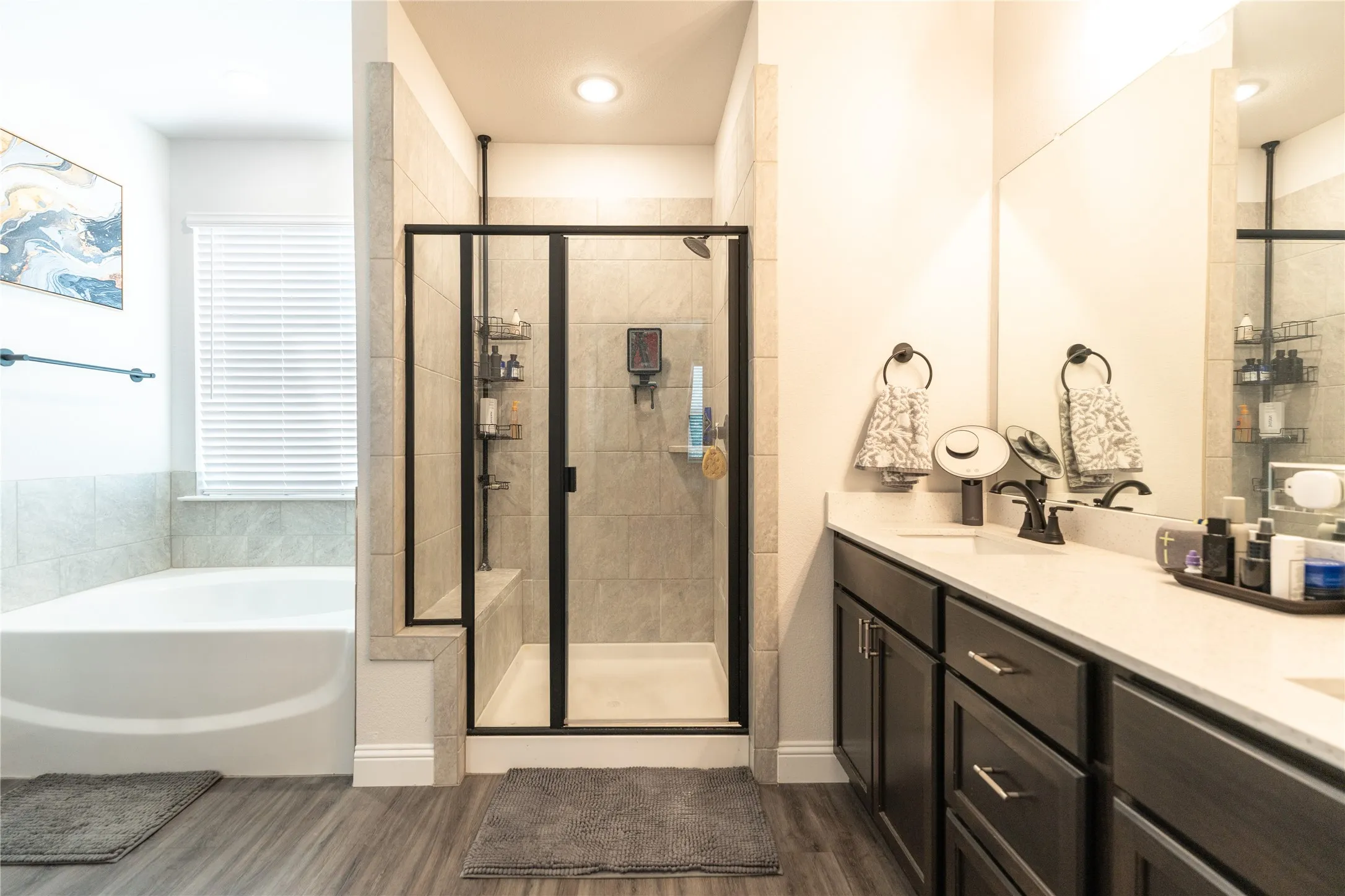 Townhouse For Sale in Dallas County , 532 E 2nd Street, Irving, Texas 75060, 3 Bedroom, 3 Bathroom, 2 Garage spaces, 1,957 Sqft, built in 2024, mls#21239233, Real Estate Agent in Irving, Homes For Sale in Dallas county, Homes For Sale in Irving, Realtor in Irving Texas, Real Estate Brokerage Independent Realty Texas, Luminita Cordes Realtor