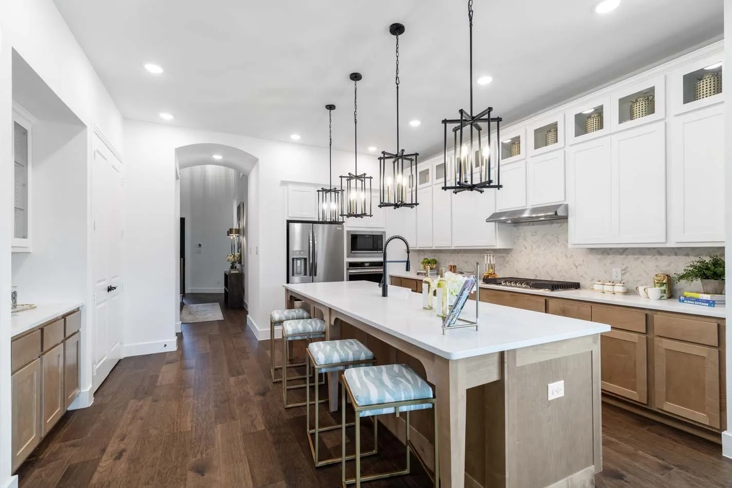 Single Family Residence For Sale in Grayson County , 5113 Westhaven Circle, Denison, Texas 75020, 4 Bedroom, 5 Bathroom, 2 Garage spaces, 3,003 Sqft, built in 2024, New Construction - Complete, mls#21238187, Real Estate Agent in Denison, Homes For Sale in Grayson county, Homes For Sale in Denison, Realtor in Denison Texas, Real Estate Brokerage Independent Realty Texas, Luminita Cordes Realtor