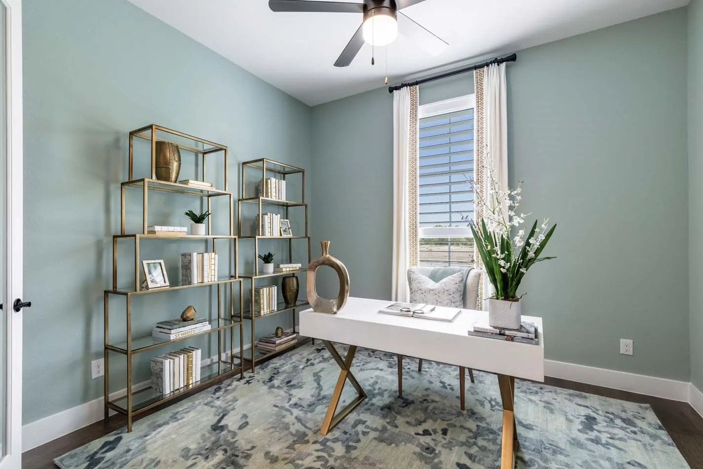 Single Family Residence For Sale in Grayson County , 5113 Westhaven Circle, Denison, Texas 75020, 4 Bedroom, 5 Bathroom, 2 Garage spaces, 3,003 Sqft, built in 2024, New Construction - Complete, mls#21238187, Real Estate Agent in Denison, Homes For Sale in Grayson county, Homes For Sale in Denison, Realtor in Denison Texas, Real Estate Brokerage Independent Realty Texas, Luminita Cordes Realtor