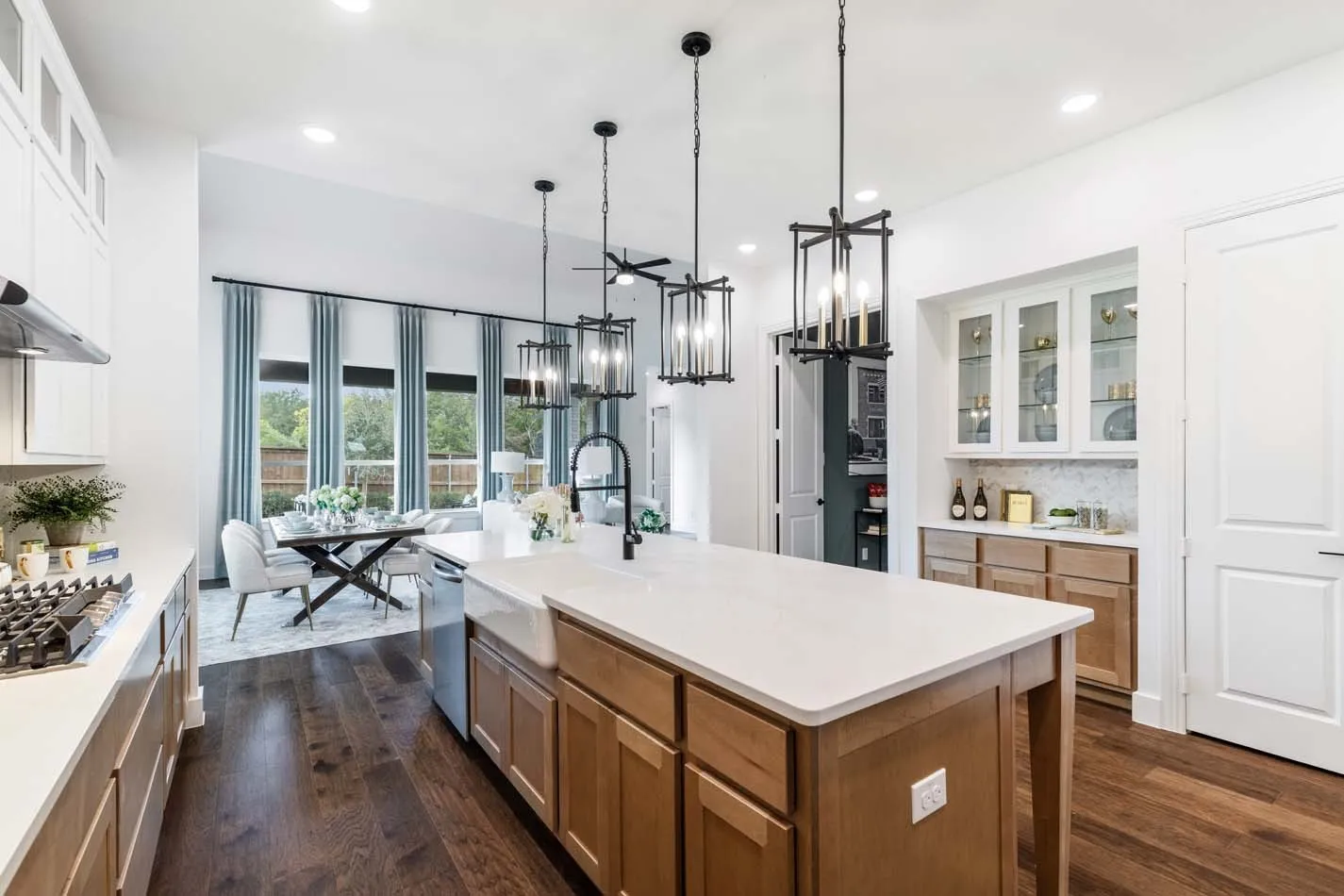 Single Family Residence For Sale in Grayson County , 5113 Westhaven Circle, Denison, Texas 75020, 4 Bedroom, 5 Bathroom, 2 Garage spaces, 3,003 Sqft, built in 2024, New Construction - Complete, mls#21238187, Real Estate Agent in Denison, Homes For Sale in Grayson county, Homes For Sale in Denison, Realtor in Denison Texas, Real Estate Brokerage Independent Realty Texas, Luminita Cordes Realtor