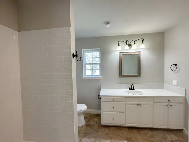 Single Family Residence For Sale in Brown County , 600 Fm 45 E, Brownwood, Texas 76801, 7 Bedroom, 7 Bathroom, Garage spaces, 6,675 Sqft, built in 2020, Preowned, mls#21236074, Real Estate Agent in Brownwood, Homes For Sale in Brown county, Homes For Sale in Brownwood, Realtor in Brownwood Texas, Real Estate Brokerage Independent Realty Texas, Luminita Cordes Realtor