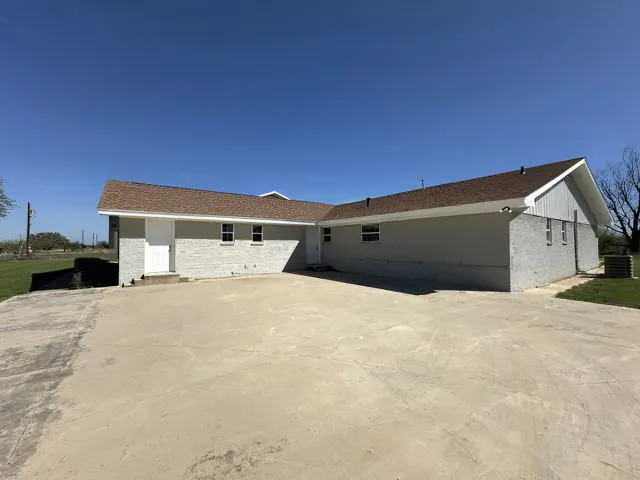 Single Family Residence For Sale in Brown County , 600 Fm 45 E, Brownwood, Texas 76801, 7 Bedroom, 7 Bathroom, Garage spaces, 6,675 Sqft, built in 2020, Preowned, mls#21236074, Real Estate Agent in Brownwood, Homes For Sale in Brown county, Homes For Sale in Brownwood, Realtor in Brownwood Texas, Real Estate Brokerage Independent Realty Texas, Luminita Cordes Realtor