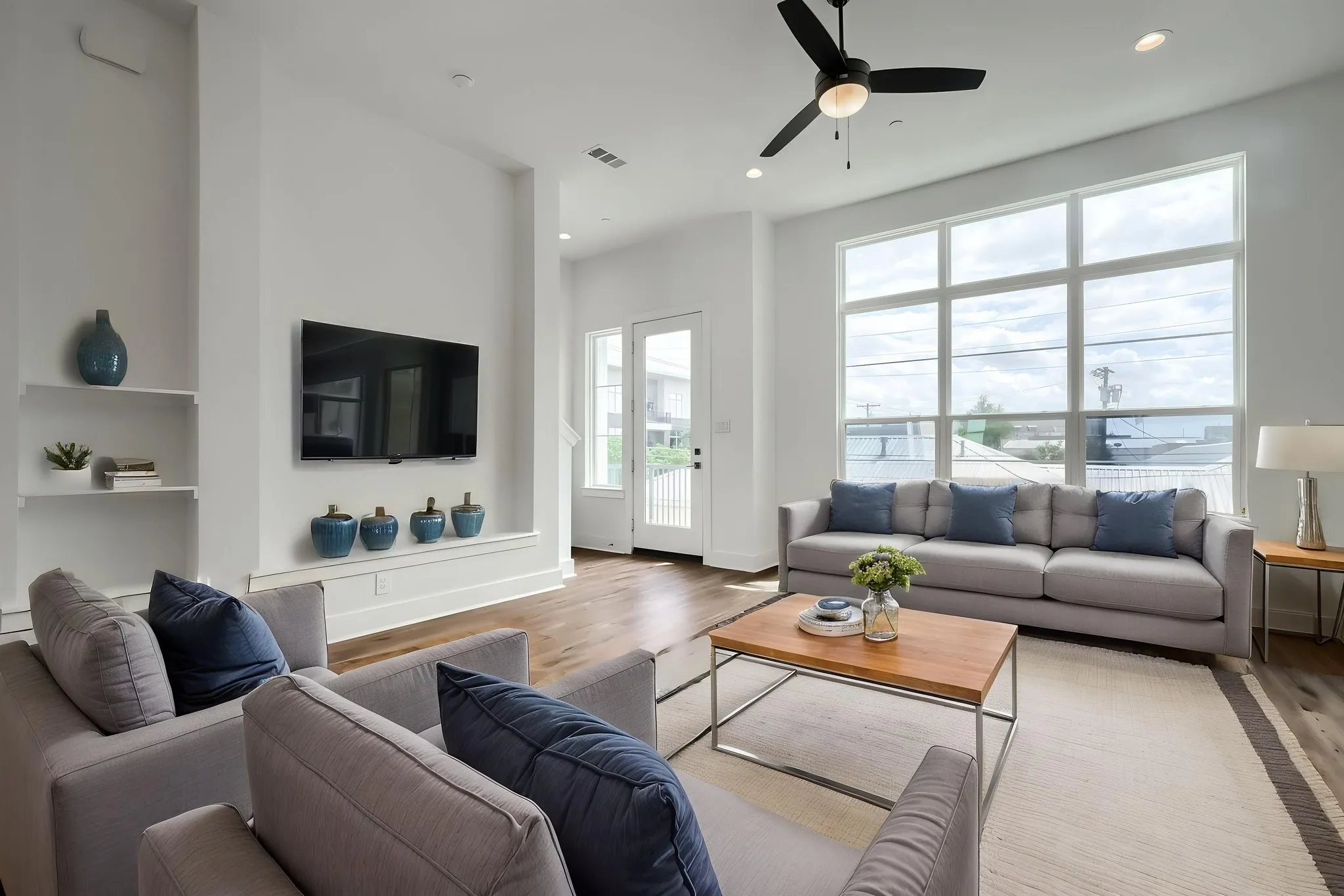 Condominium For Sale in Dallas County , 13325 Bee Street 406, Farmers Branch, Texas 75234, 3 Bedroom, 4 Bathroom, 2 Garage spaces, 1,942 Sqft, built in 2022, mls#21239278, Real Estate Agent in Farmers Branch, Homes For Sale in Dallas county, Homes For Sale in Farmers Branch, Realtor in Farmers Branch Texas, Real Estate Brokerage Independent Realty Texas, Luminita Cordes Realtor