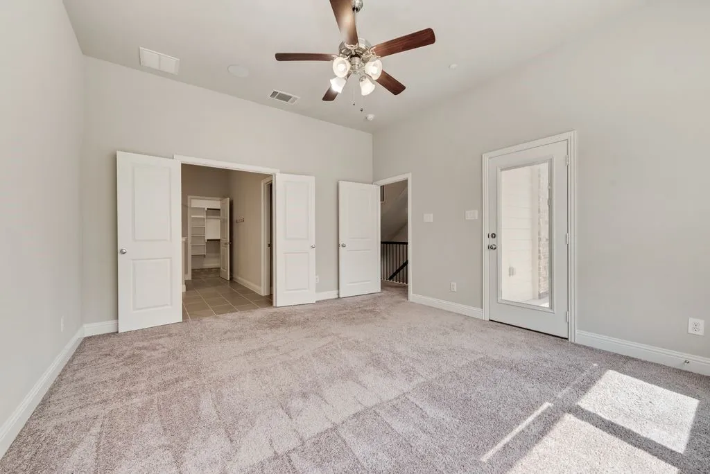 Townhouse For Sale in Denton County , 281 Scotia Street, Lewisville, Texas 75056, 4 Bedrooms, 4 Bathrooms, 2 Garage spaces, 2,313 Sqft, built in 2017, Preowned, Price $457,000, mls#21239295, Real Estate Agent in Lewisville, Homes For Sale in Denton county, Homes For Sale in Lewisville, Realtor in Lewisville Texas, Real Estate Brokerage Independent Realty Texas, Luminita Cordes Realtor