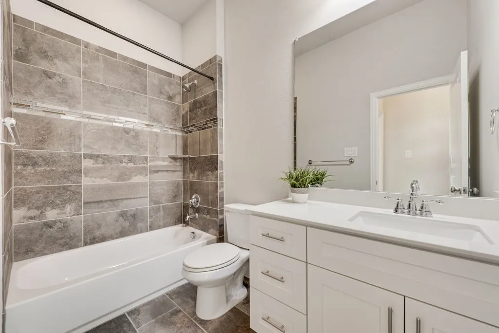 Townhouse For Sale in Denton County , 281 Scotia Street, Lewisville, Texas 75056, 4 Bedrooms, 4 Bathrooms, 2 Garage spaces, 2,313 Sqft, built in 2017, Preowned, Price $457,000, mls#21239295, Real Estate Agent in Lewisville, Homes For Sale in Denton county, Homes For Sale in Lewisville, Realtor in Lewisville Texas, Real Estate Brokerage Independent Realty Texas, Luminita Cordes Realtor