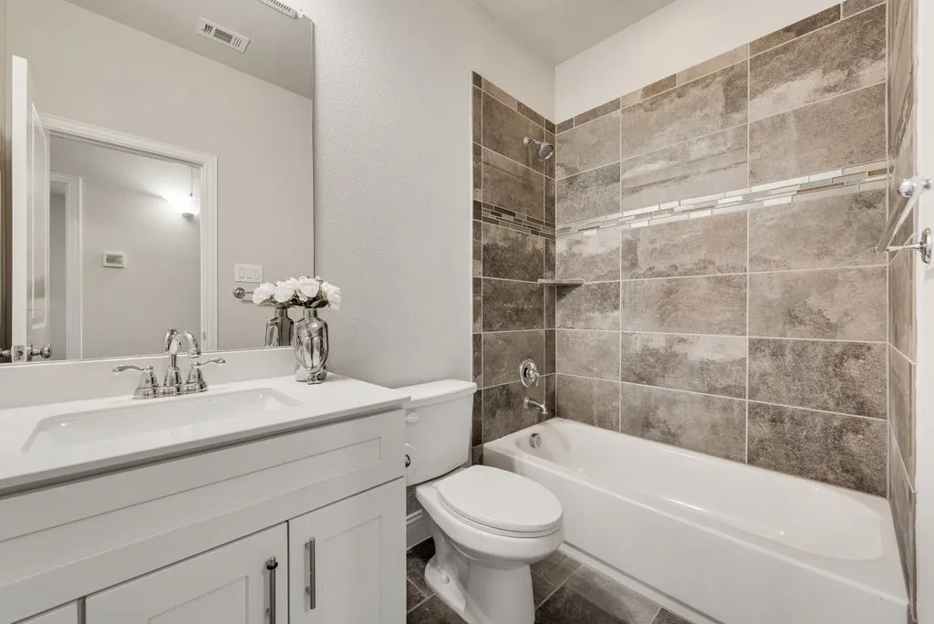 Townhouse For Sale in Denton County , 281 Scotia Street, Lewisville, Texas 75056, 4 Bedrooms, 4 Bathrooms, 2 Garage spaces, 2,313 Sqft, built in 2017, Preowned, Price $457,000, mls#21239295, Real Estate Agent in Lewisville, Homes For Sale in Denton county, Homes For Sale in Lewisville, Realtor in Lewisville Texas, Real Estate Brokerage Independent Realty Texas, Luminita Cordes Realtor