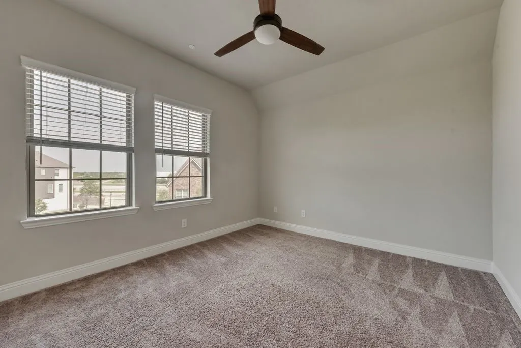 Townhouse For Sale in Denton County , 281 Scotia Street, Lewisville, Texas 75056, 4 Bedrooms, 4 Bathrooms, 2 Garage spaces, 2,313 Sqft, built in 2017, Preowned, Price $457,000, mls#21239295, Real Estate Agent in Lewisville, Homes For Sale in Denton county, Homes For Sale in Lewisville, Realtor in Lewisville Texas, Real Estate Brokerage Independent Realty Texas, Luminita Cordes Realtor