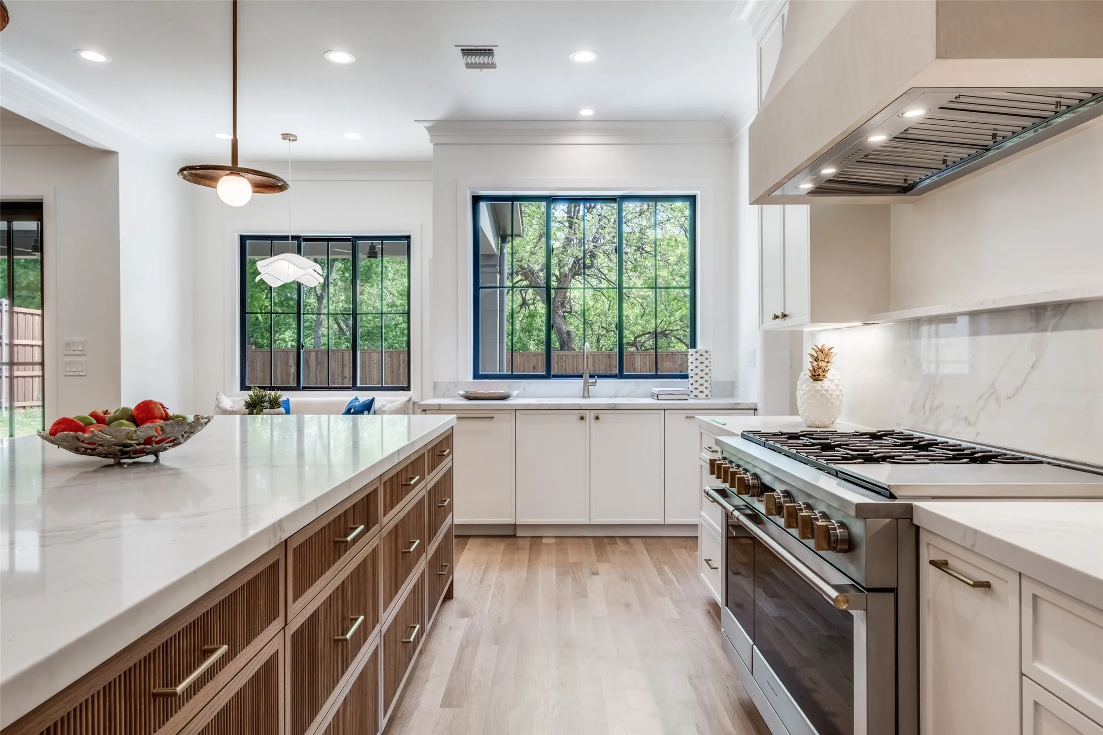 Single Family Residence For Sale in Dallas County , 1618 Old Gate Lane, Dallas, Texas 75218, 5 Bedroom, 4 Bathroom, 2 Garage spaces, 4,589 Sqft, built in 2026, New Construction - Complete, mls#21239310, Real Estate Agent in Dallas, Homes For Sale in Dallas county, Homes For Sale in Dallas, Realtor in Dallas Texas, Real Estate Brokerage Independent Realty Texas, Luminita Cordes Realtor