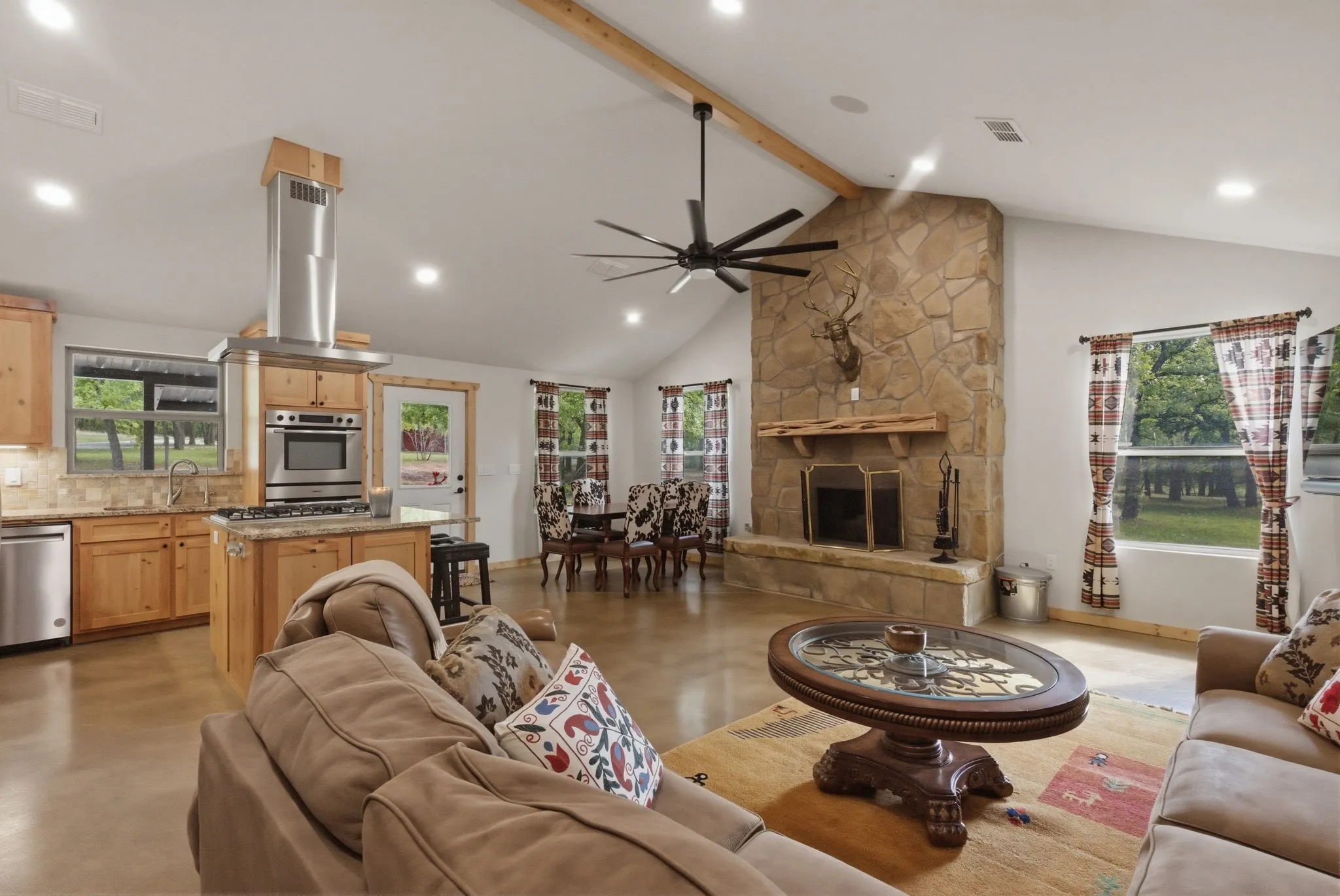 Farm For Sale in Montague County , 2197 Netherly Lane, Forestburg, Texas 76239, 2 Bedroom, 3 Bathroom, Garage spaces, 4,224 Sqft, built in 2014, mls#21239265, Real Estate Agent in Forestburg, Homes For Sale in Montague county, Homes For Sale in Forestburg, Realtor in Forestburg Texas, Real Estate Brokerage Independent Realty Texas, Luminita Cordes Realtor