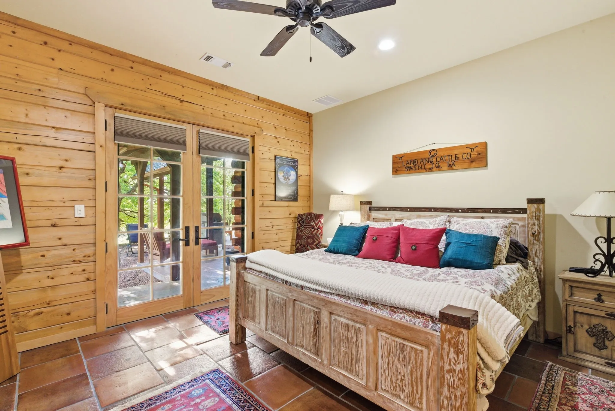 Farm For Sale in Montague County , 2197 Netherly Lane, Forestburg, Texas 76239, 2 Bedroom, 3 Bathroom, Garage spaces, 4,224 Sqft, built in 2014, mls#21239265, Real Estate Agent in Forestburg, Homes For Sale in Montague county, Homes For Sale in Forestburg, Realtor in Forestburg Texas, Real Estate Brokerage Independent Realty Texas, Luminita Cordes Realtor