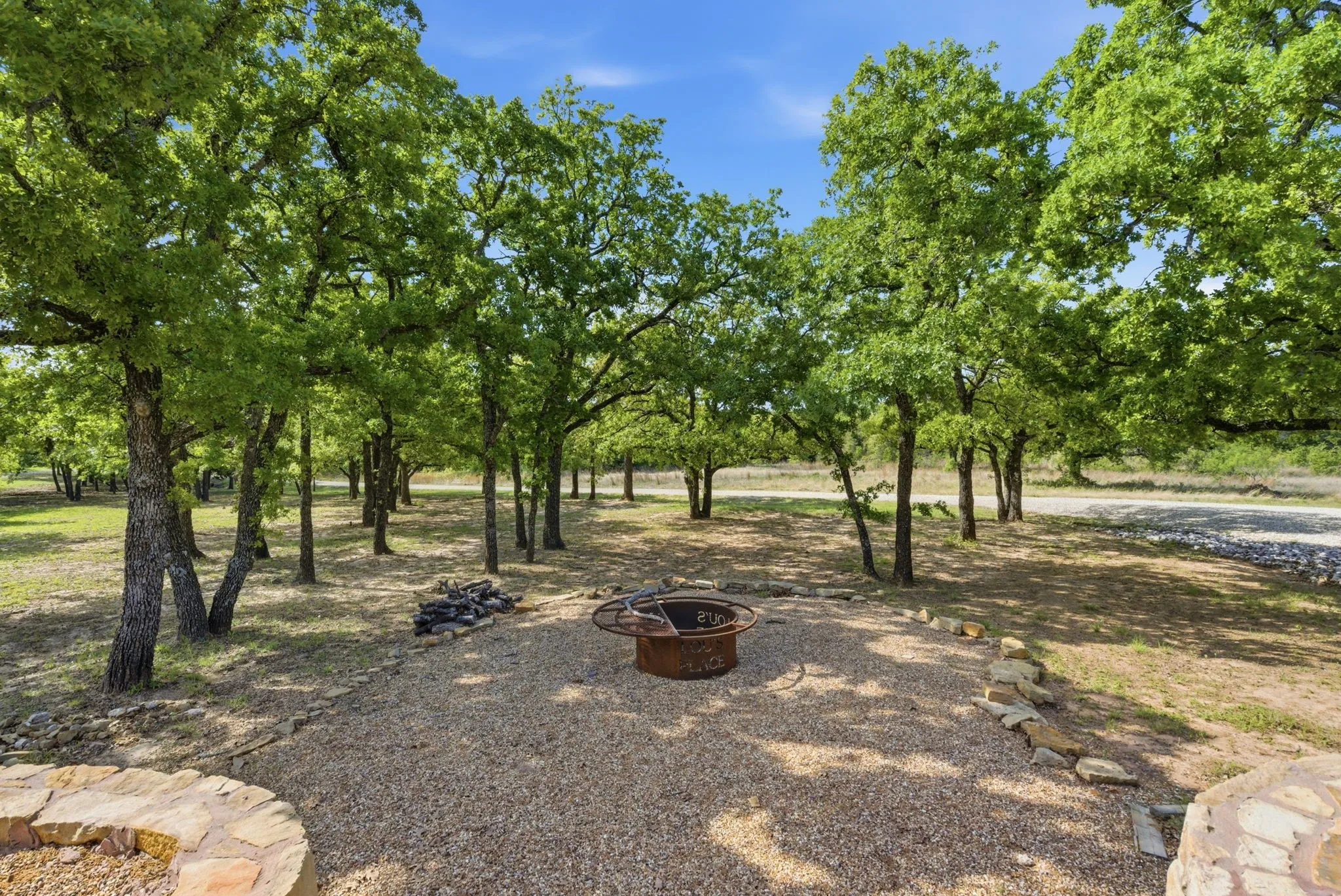 Farm For Sale in Montague County , 2197 Netherly Lane, Forestburg, Texas 76239, 2 Bedroom, 3 Bathroom, Garage spaces, 4,224 Sqft, built in 2014, mls#21239265, Real Estate Agent in Forestburg, Homes For Sale in Montague county, Homes For Sale in Forestburg, Realtor in Forestburg Texas, Real Estate Brokerage Independent Realty Texas, Luminita Cordes Realtor