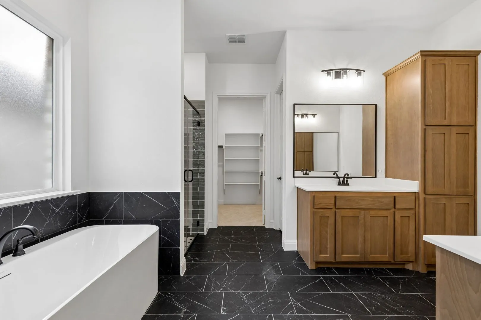 Single Family Residence For Sale in Denton County , 1009 Blue Mist Court, Justin, Texas 76247, 3 Bedroom, 4 Bathroom, 2 Garage spaces, 2,700 Sqft, built in 2026, New Construction - Complete, mls#21239327, Real Estate Agent in Justin, Homes For Sale in Denton county, Homes For Sale in Justin, Realtor in Justin Texas, Real Estate Brokerage Independent Realty Texas, Luminita Cordes Realtor