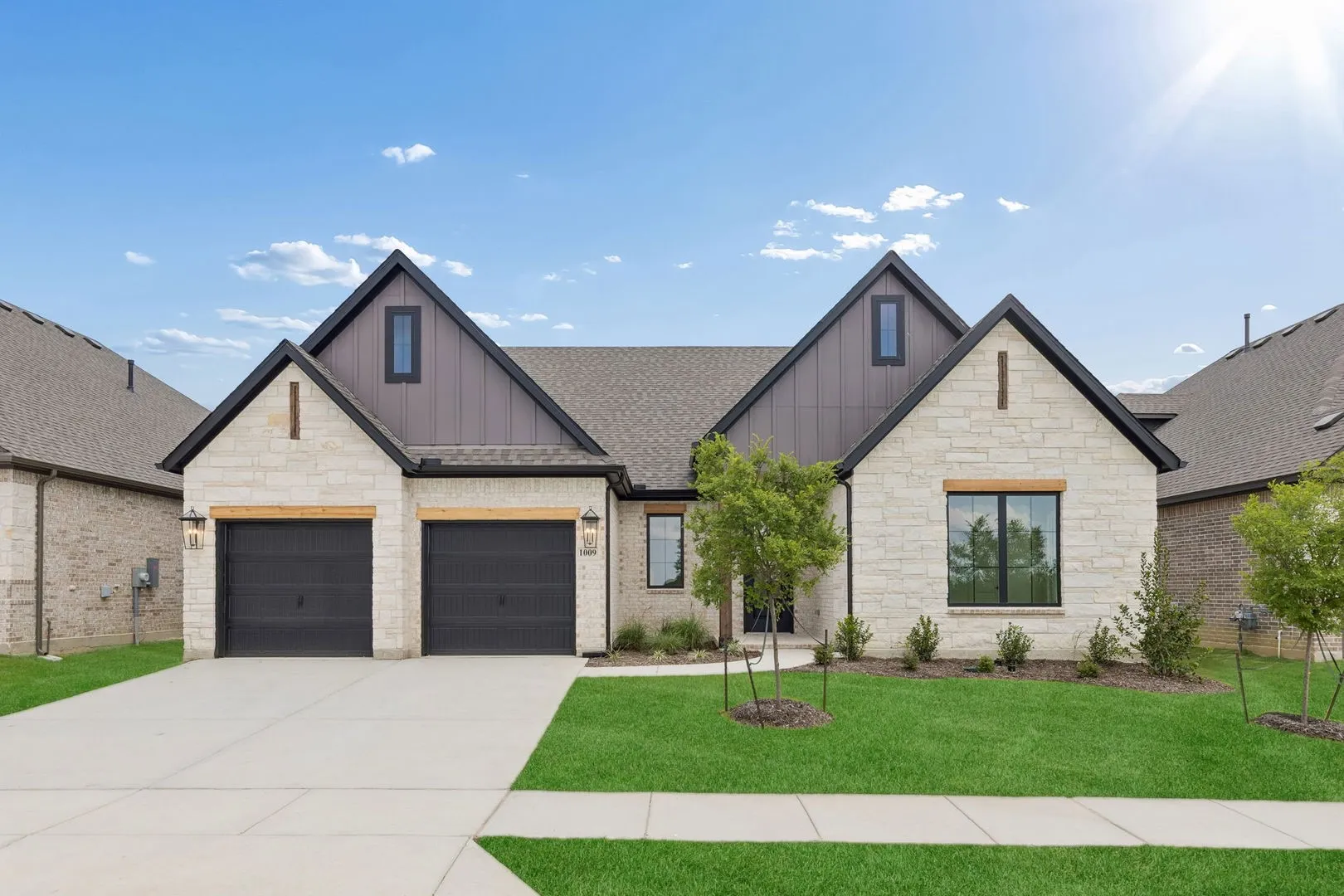 Single Family Residence For Sale in Denton County , 1009 Blue Mist Court, Justin, Texas 76247, 3 Bedroom, 4 Bathroom, 2 Garage spaces, 2,700 Sqft, built in 2026, New Construction - Complete, mls#21239327, Real Estate Agent in Justin, Homes For Sale in Denton county, Homes For Sale in Justin, Realtor in Justin Texas, Real Estate Brokerage Independent Realty Texas, Luminita Cordes Realtor