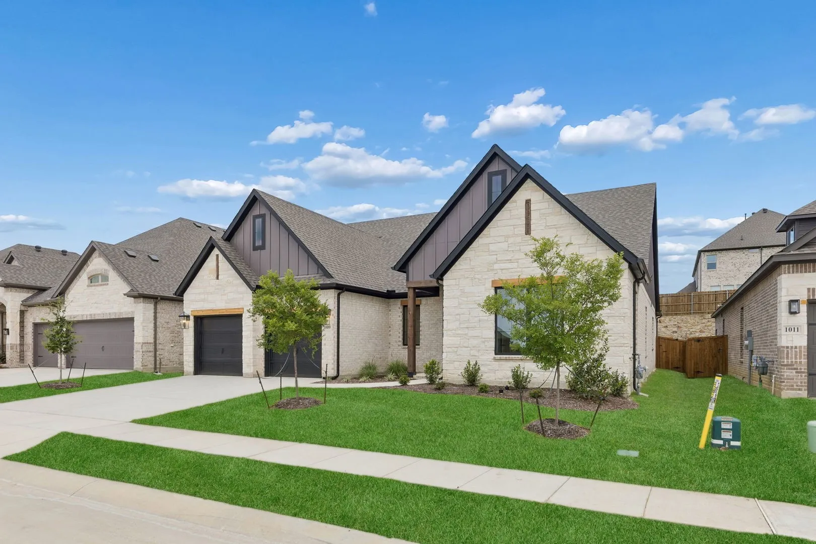 Single Family Residence For Sale in Denton County , 1009 Blue Mist Court, Justin, Texas 76247, 3 Bedroom, 4 Bathroom, 2 Garage spaces, 2,700 Sqft, built in 2026, New Construction - Complete, mls#21239327, Real Estate Agent in Justin, Homes For Sale in Denton county, Homes For Sale in Justin, Realtor in Justin Texas, Real Estate Brokerage Independent Realty Texas, Luminita Cordes Realtor