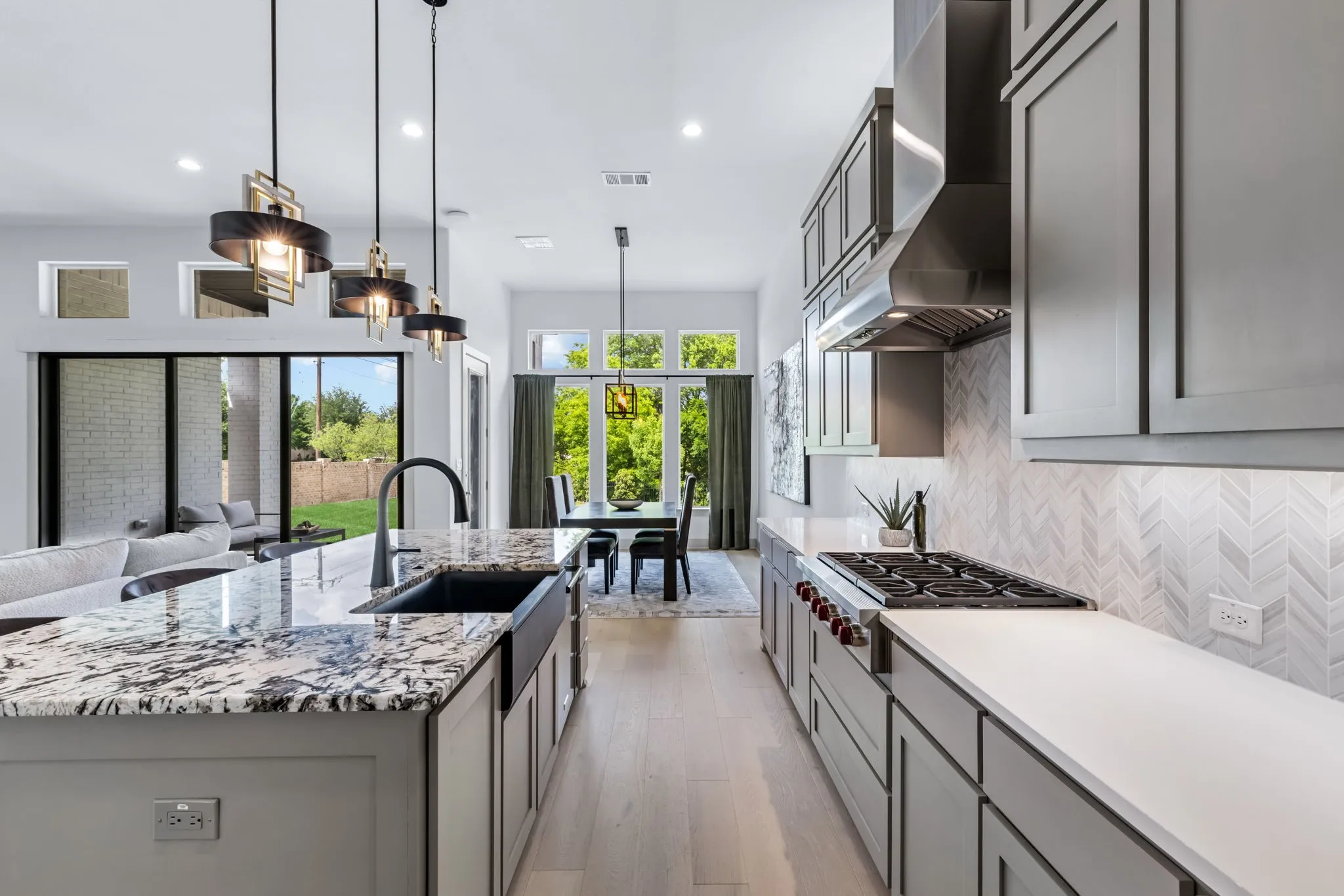 Single Family Residence For Sale in Collin County , 6252 Rocca Valle Drive, Mc Kinney, Texas 75071, 4 Bedroom, 3 Bathroom, 3 Garage spaces, 3,098 Sqft, built in 2022, Preowned, mls#21236782, Real Estate Agent in Mc Kinney, Homes For Sale in Collin county, Homes For Sale in Mc Kinney, Realtor in Mc Kinney Texas, Real Estate Brokerage Independent Realty Texas, Luminita Cordes Realtor