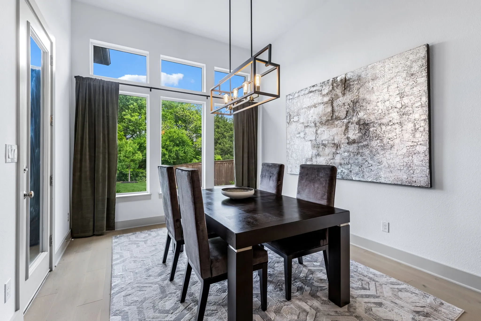 Single Family Residence For Sale in Collin County , 6252 Rocca Valle Drive, Mc Kinney, Texas 75071, 4 Bedroom, 3 Bathroom, 3 Garage spaces, 3,098 Sqft, built in 2022, Preowned, mls#21236782, Real Estate Agent in Mc Kinney, Homes For Sale in Collin county, Homes For Sale in Mc Kinney, Realtor in Mc Kinney Texas, Real Estate Brokerage Independent Realty Texas, Luminita Cordes Realtor