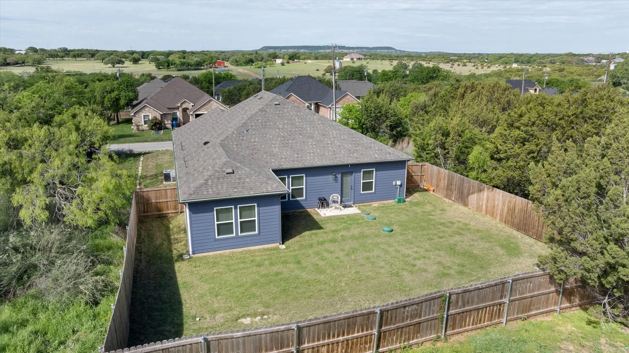 Single Family Residence For Sale in Hood County , 5707 Stonegate Circle, Granbury, Texas 76048, 3 Bedroom, 2 Bathroom, 2 Garage spaces, 1,619 Sqft, built in 2024, mls#21234718, Real Estate Agent in Granbury, Homes For Sale in Hood county, Homes For Sale in Granbury, Realtor in Granbury Texas, Real Estate Brokerage Independent Realty Texas, Luminita Cordes Realtor